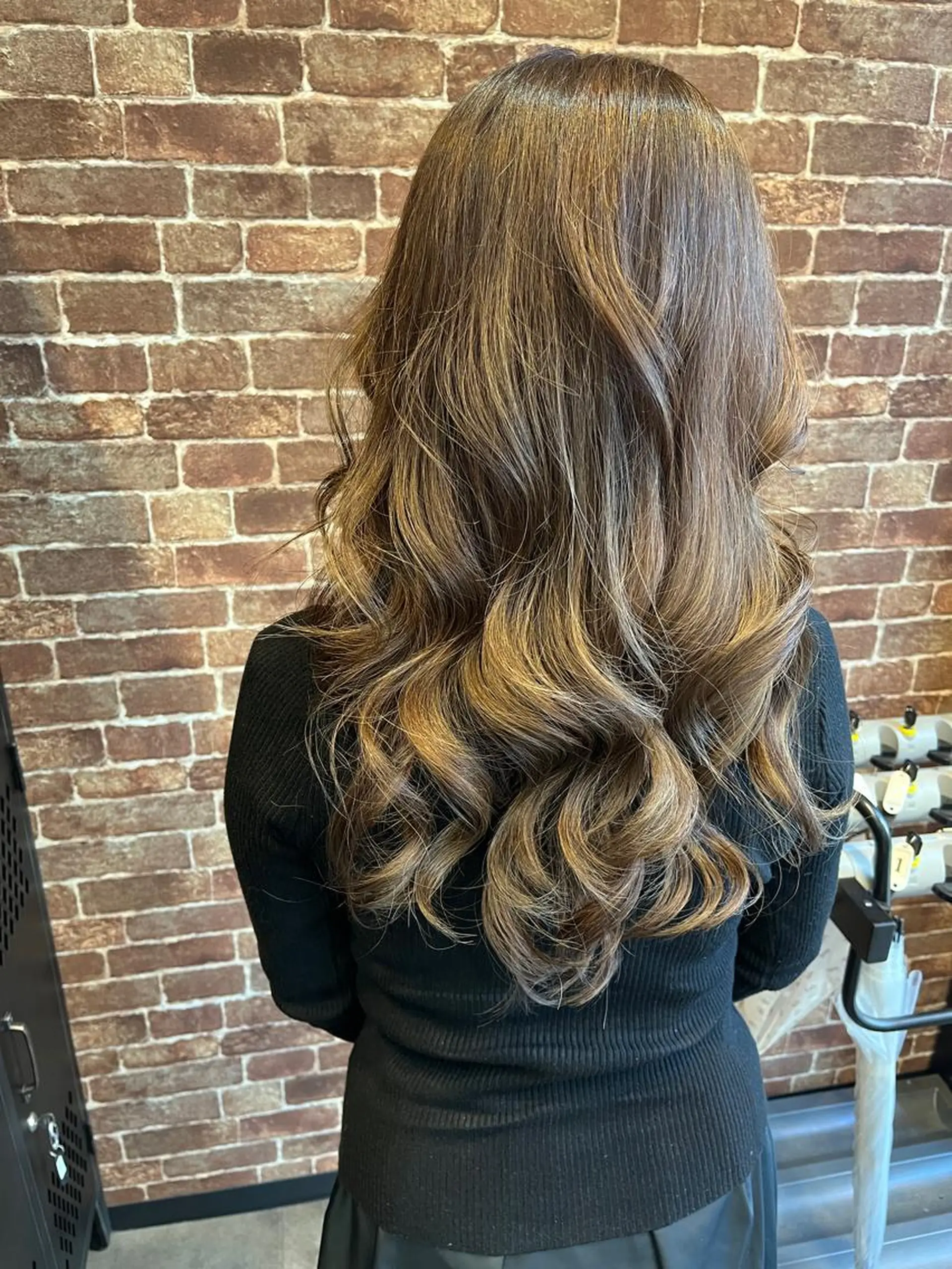 ロング カラー パーマ ヘアアレンジ メンズ キッズ ネイル マツエク・マツパ アイブロウ メンズブリーチ メンズハイライト メンズインナーカラー メンズ韓国風 ブリーチ カット トリートメント ヘッドスパ times salon名駅所属・久木原 ゆりのヘアスタイル