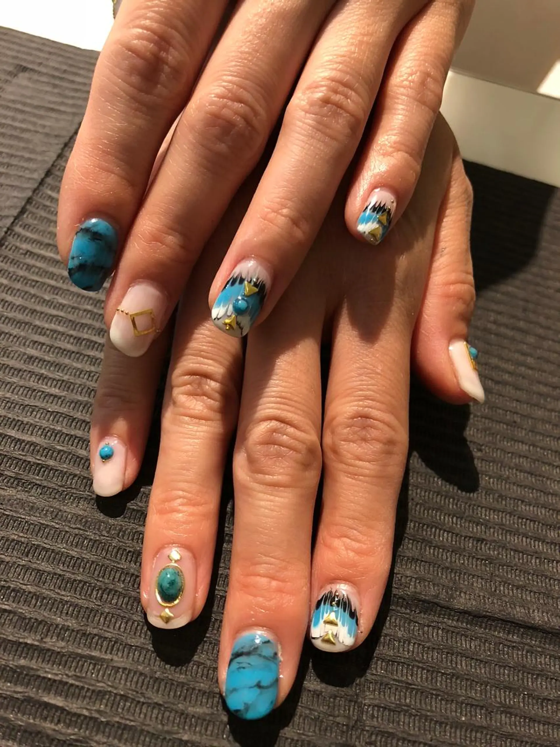 ネイル ハンドネイル YOUTH nails waxing所属・YOUTH natsumiのネイルデザイン