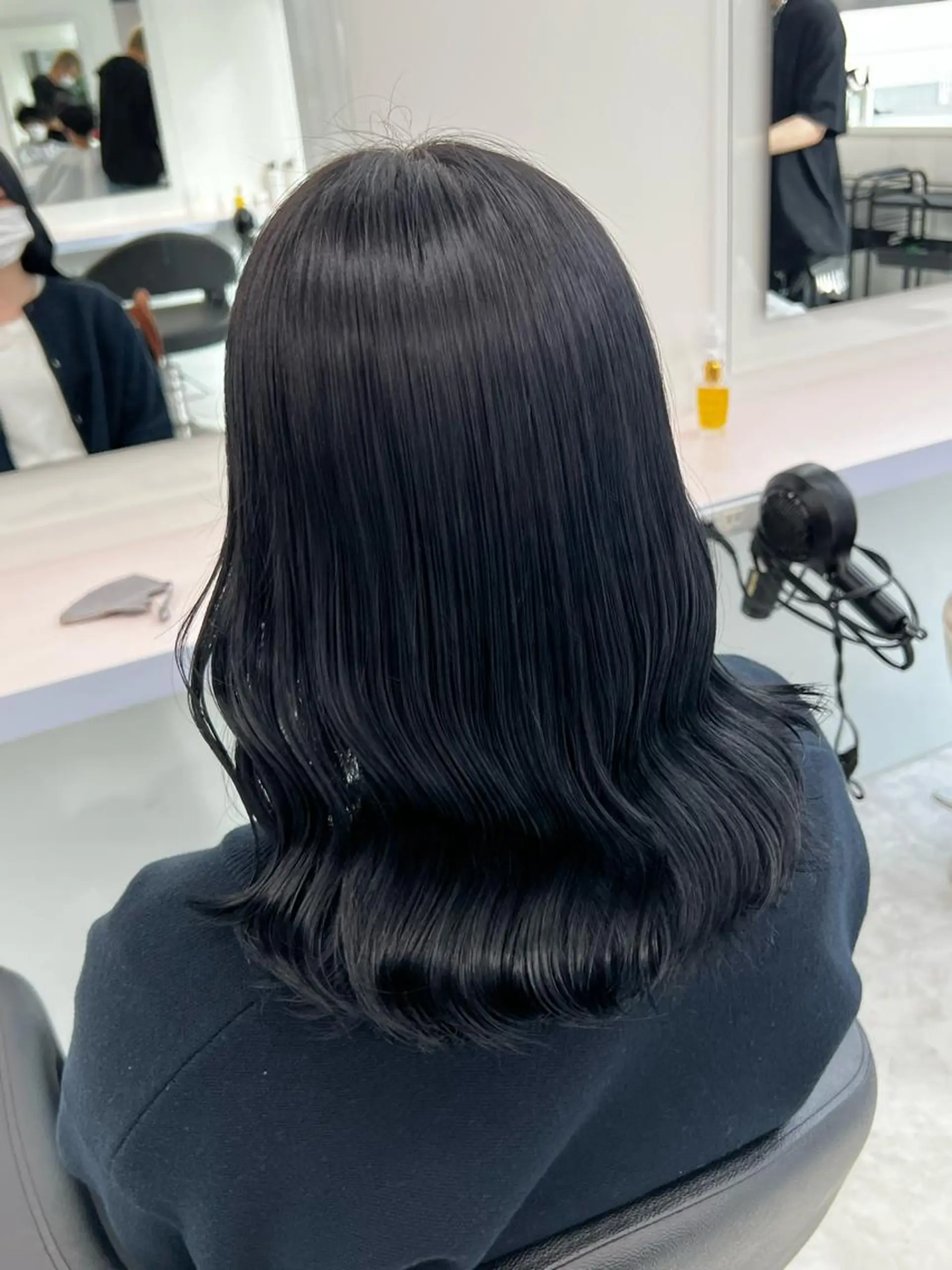 セミロング カラー お客様満足No.1 🌈Neneのヘアスタイル