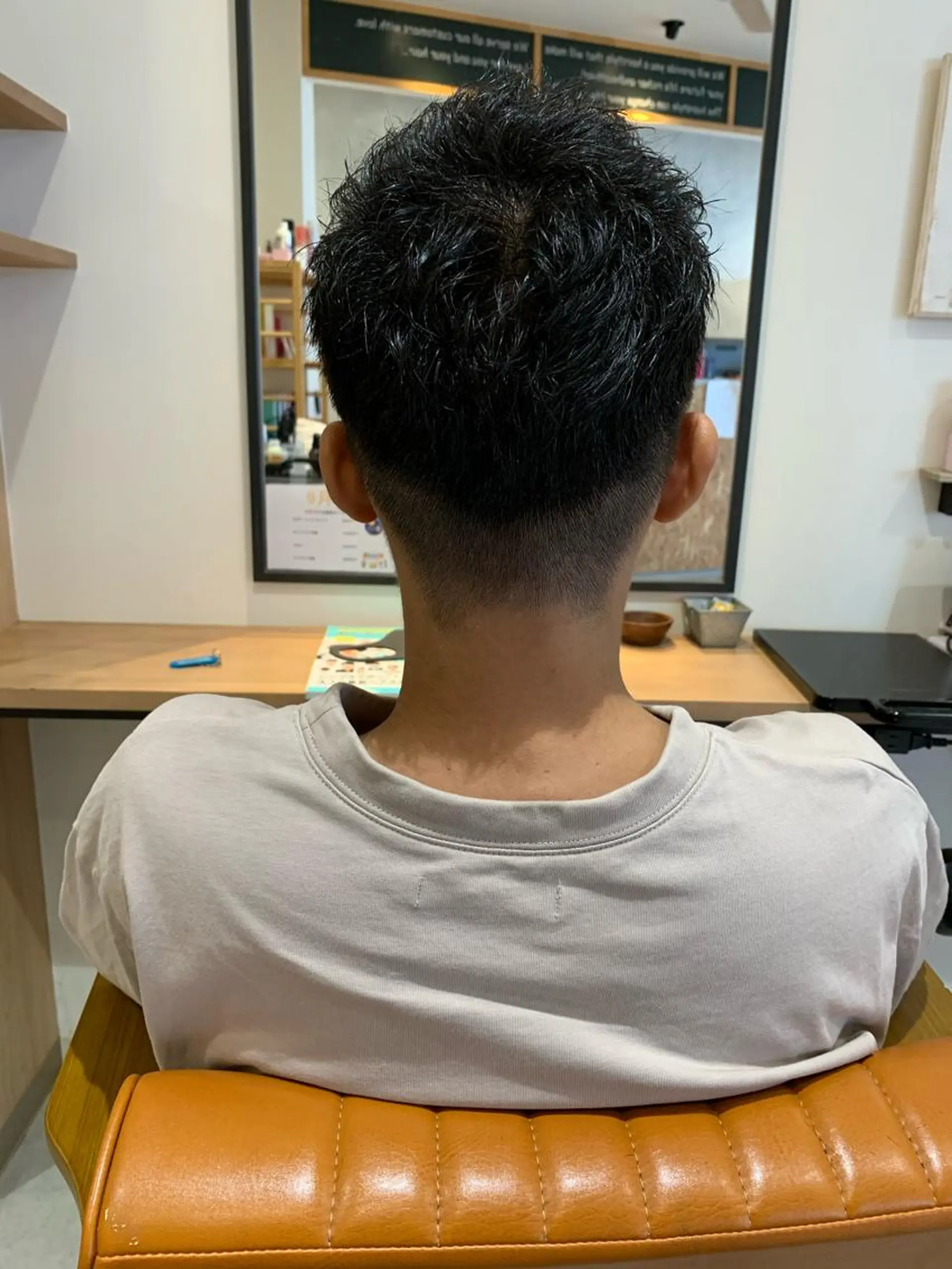 メンズ カット ヘアカラー 森田 尚貴のヘアスタイル