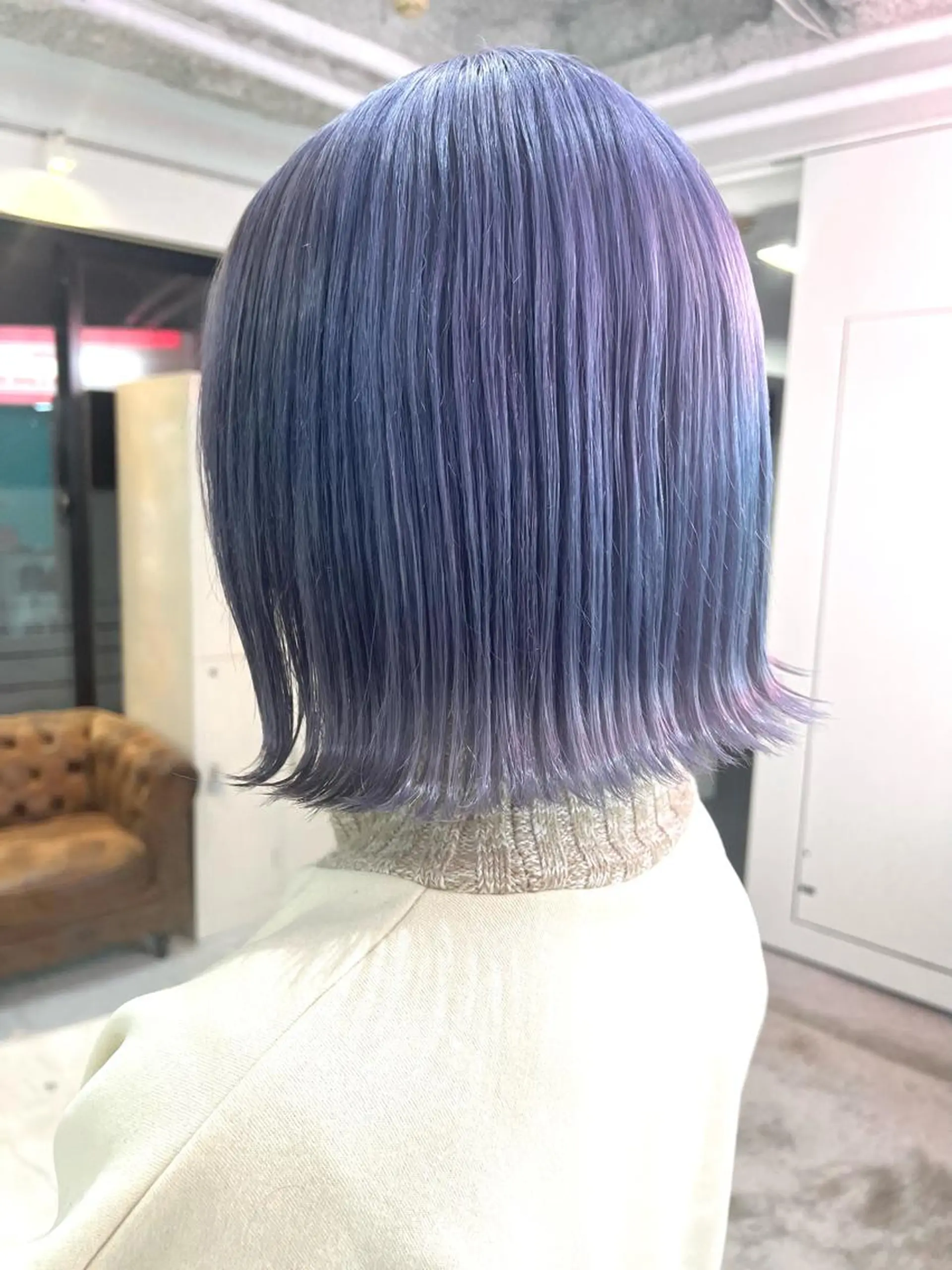 ショート カラー ヘアアレンジ 🧨ブリーチー×ボブ レイヤー💎じゅえるのヘアスタイル