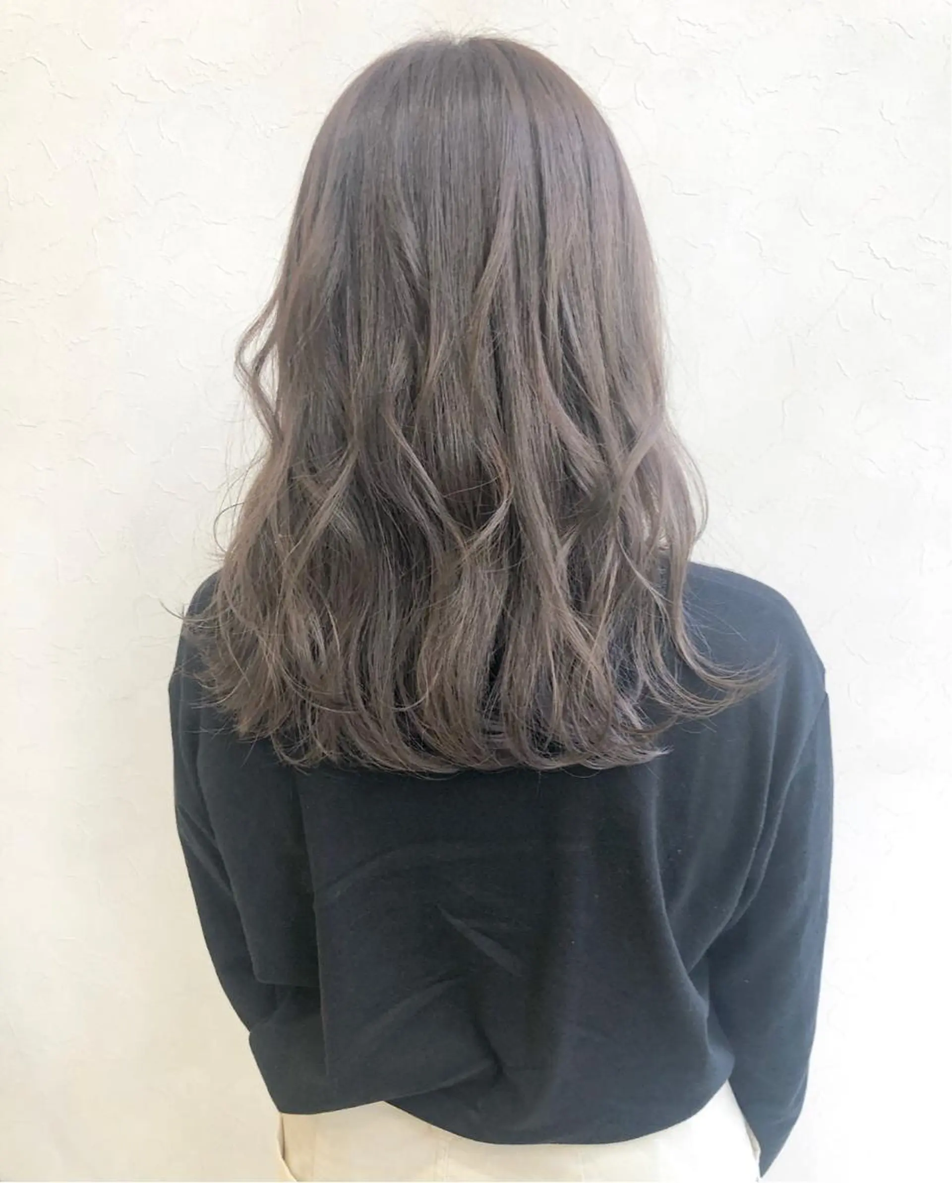 セミロング カラー nakahara madokaのヘアスタイル