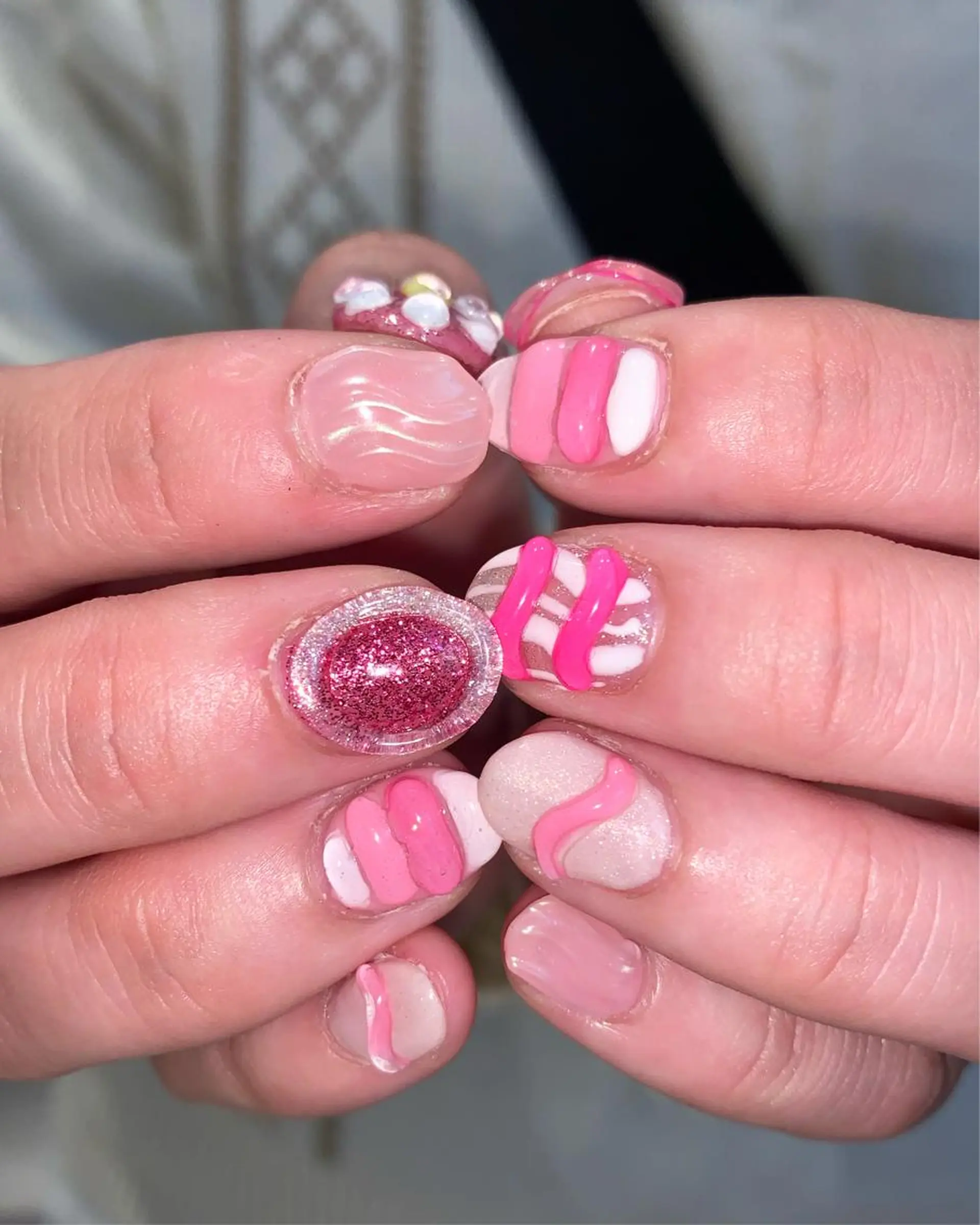 ネイル ピンク ぷっくりネイル ハンドネイル Kureha/ネイル トレンドヘアのヘアスタイル