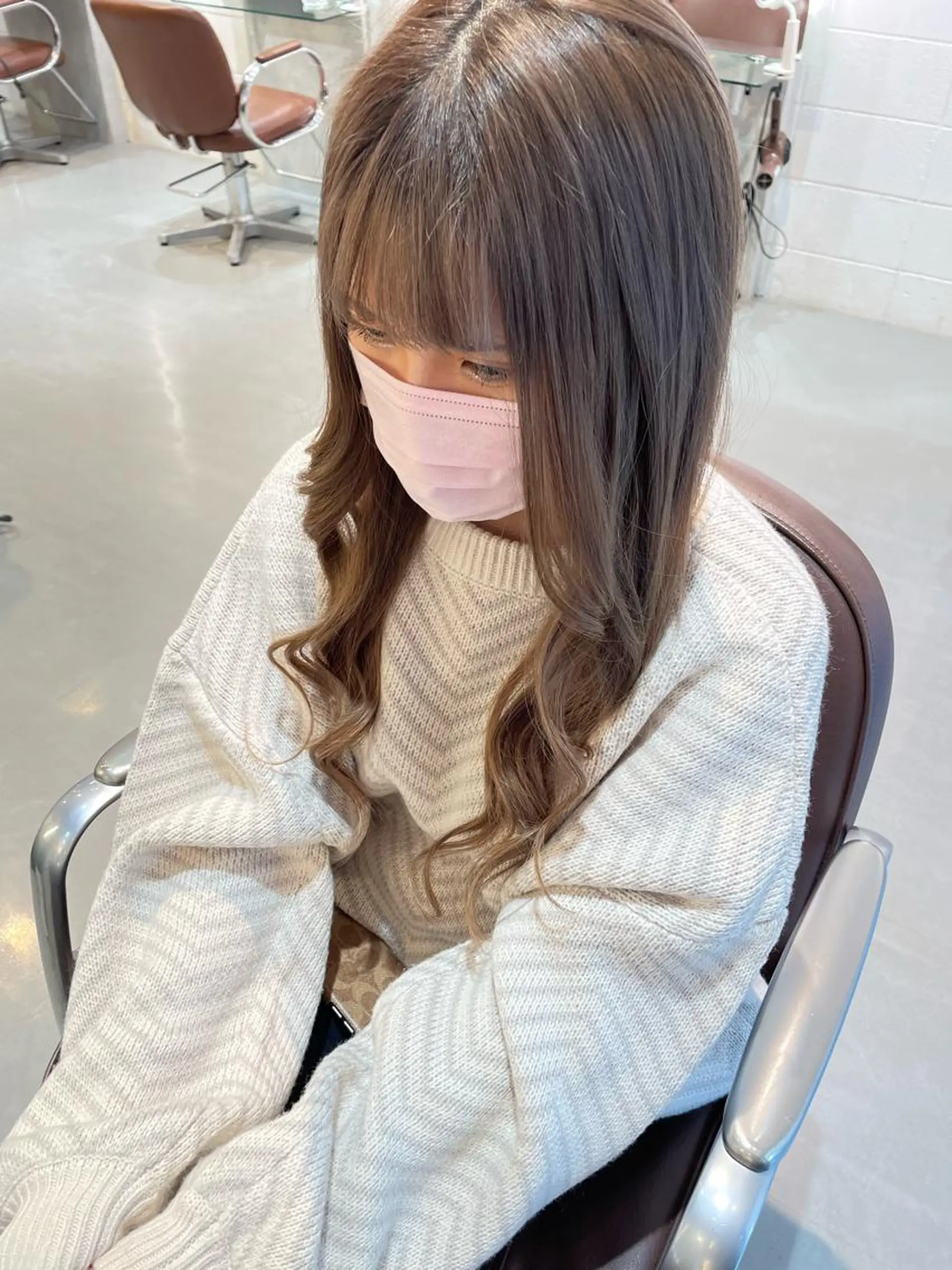 ロング ロング chic  有山 美瑠のヘアスタイル