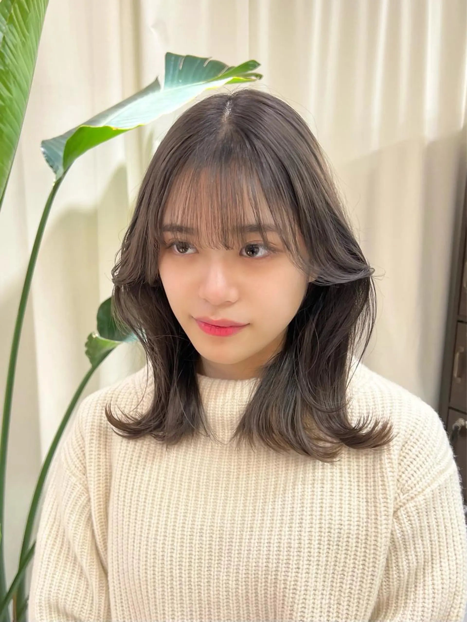 セミロング カラー グレージュ くびれヘア 【韓国風くびれヘア】 joule小木曽輝のヘアスタイル