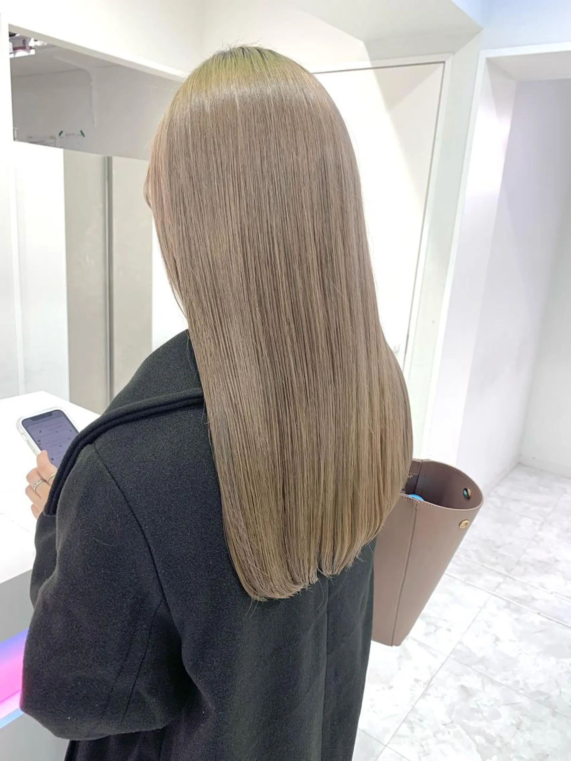 ロング カラー ao.eyelash SHIORIの眉毛・アイブロウイメージ