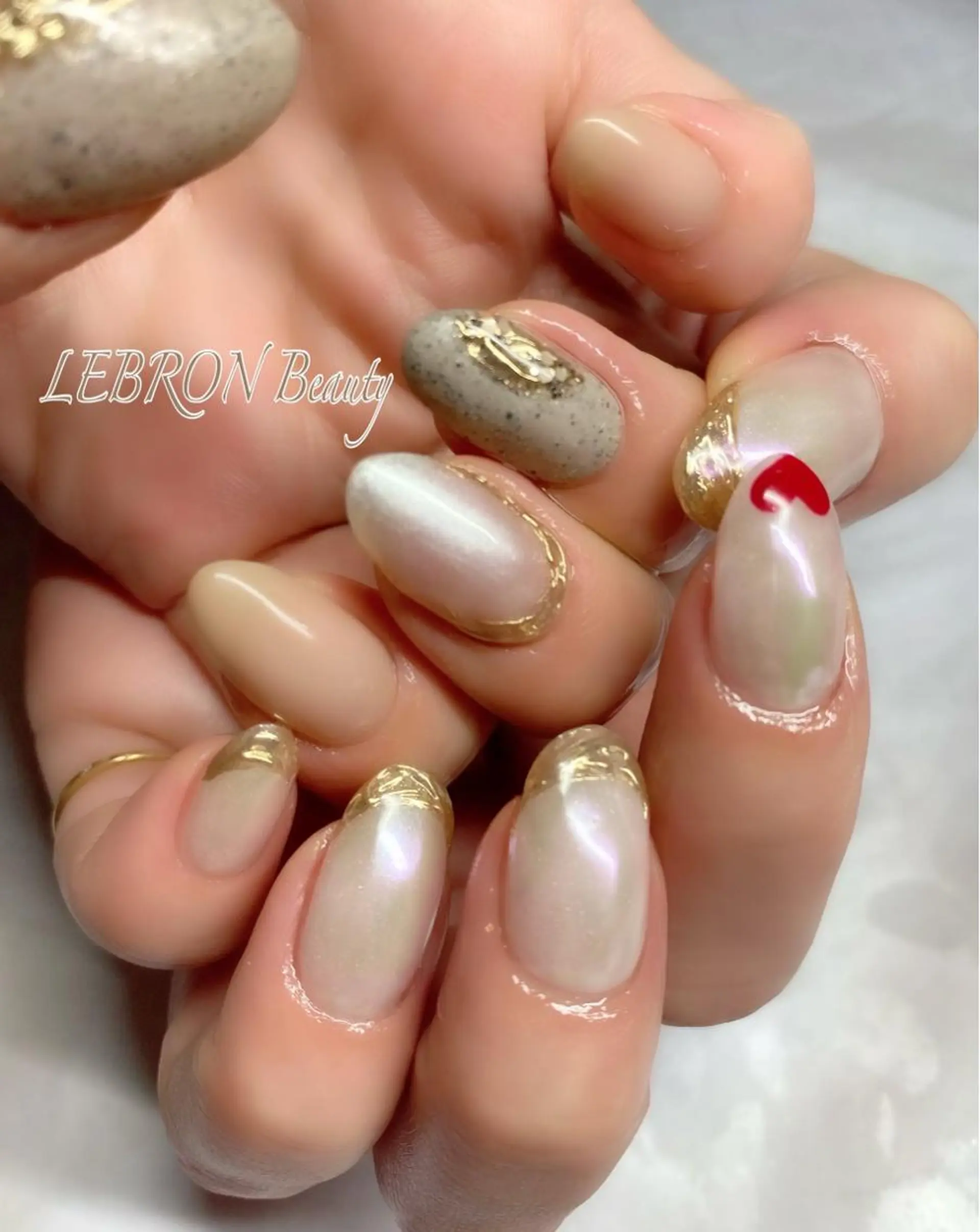 ネイル LEBRON Beautyのマツエク・マツパデザイン