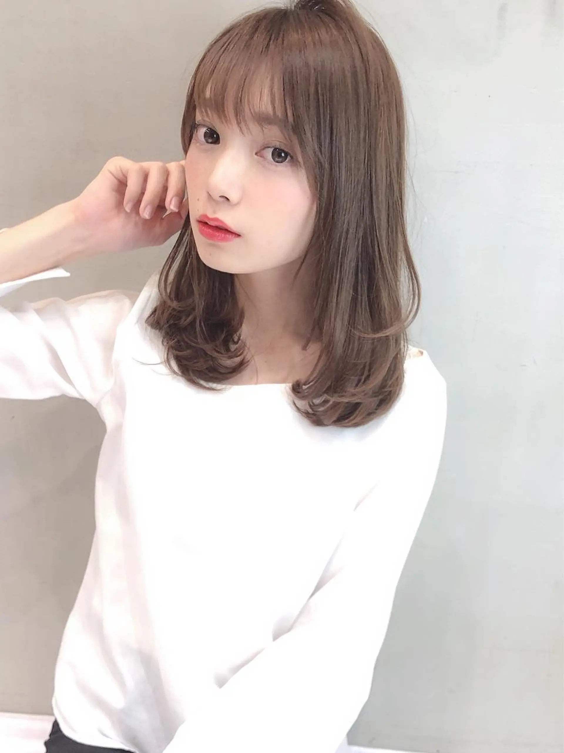 セミロング カット ヘアカラー トリートメント 具志 正太のヘアスタイル