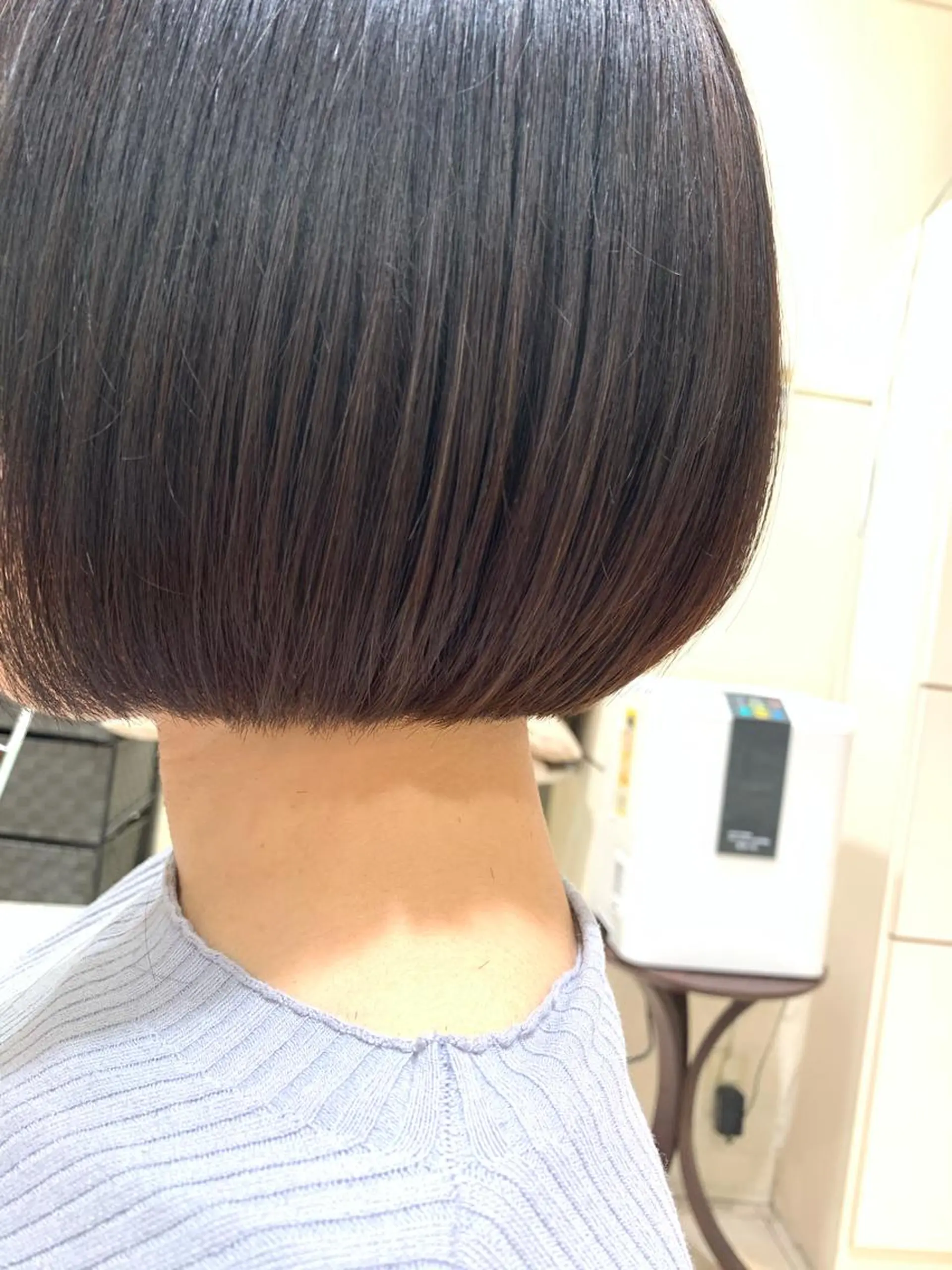 ショート カット MODEks eau 佐藤優志のヘアスタイル