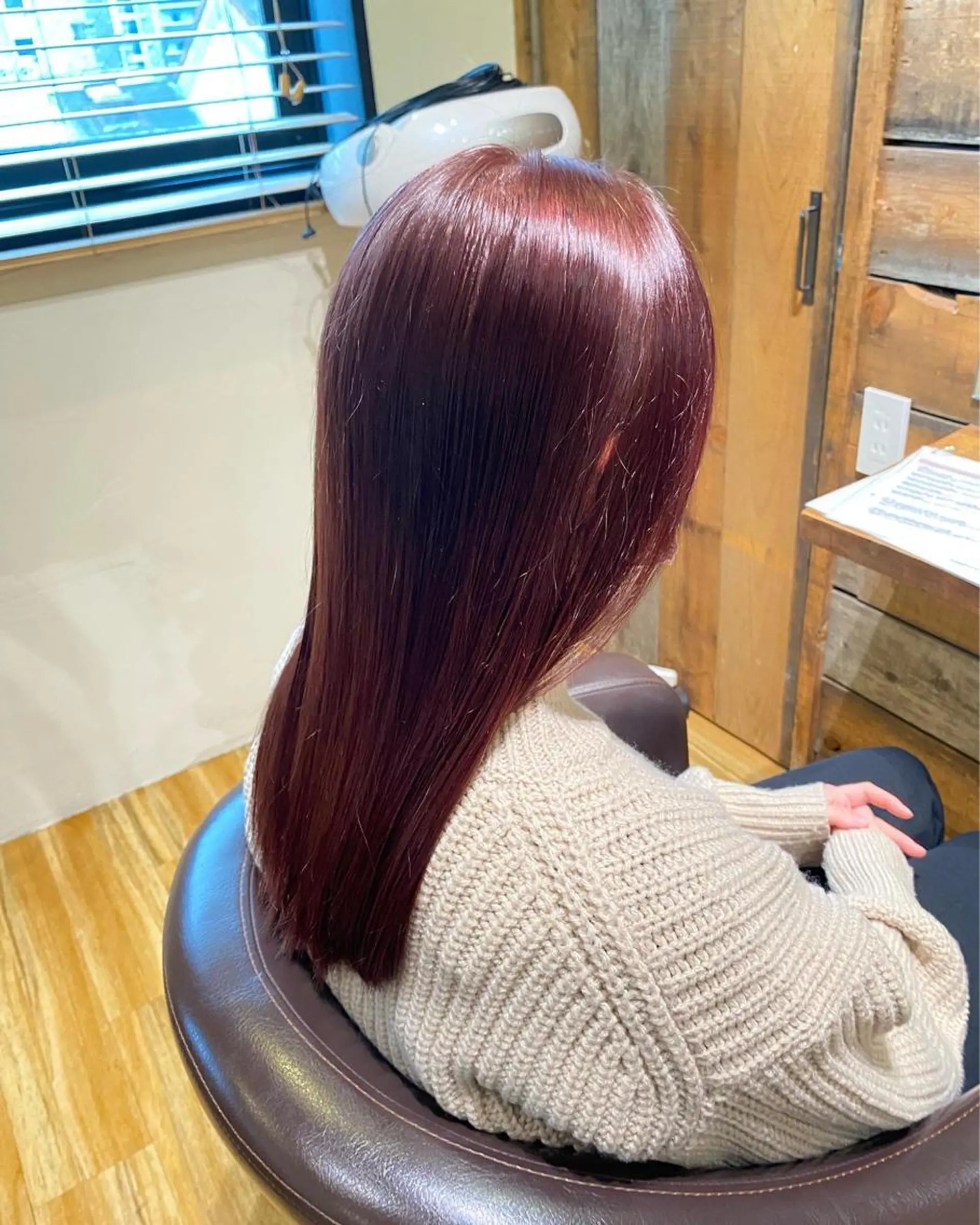 セミロング カット ヘアカラー トリートメント 三戸 修平のヘアスタイル