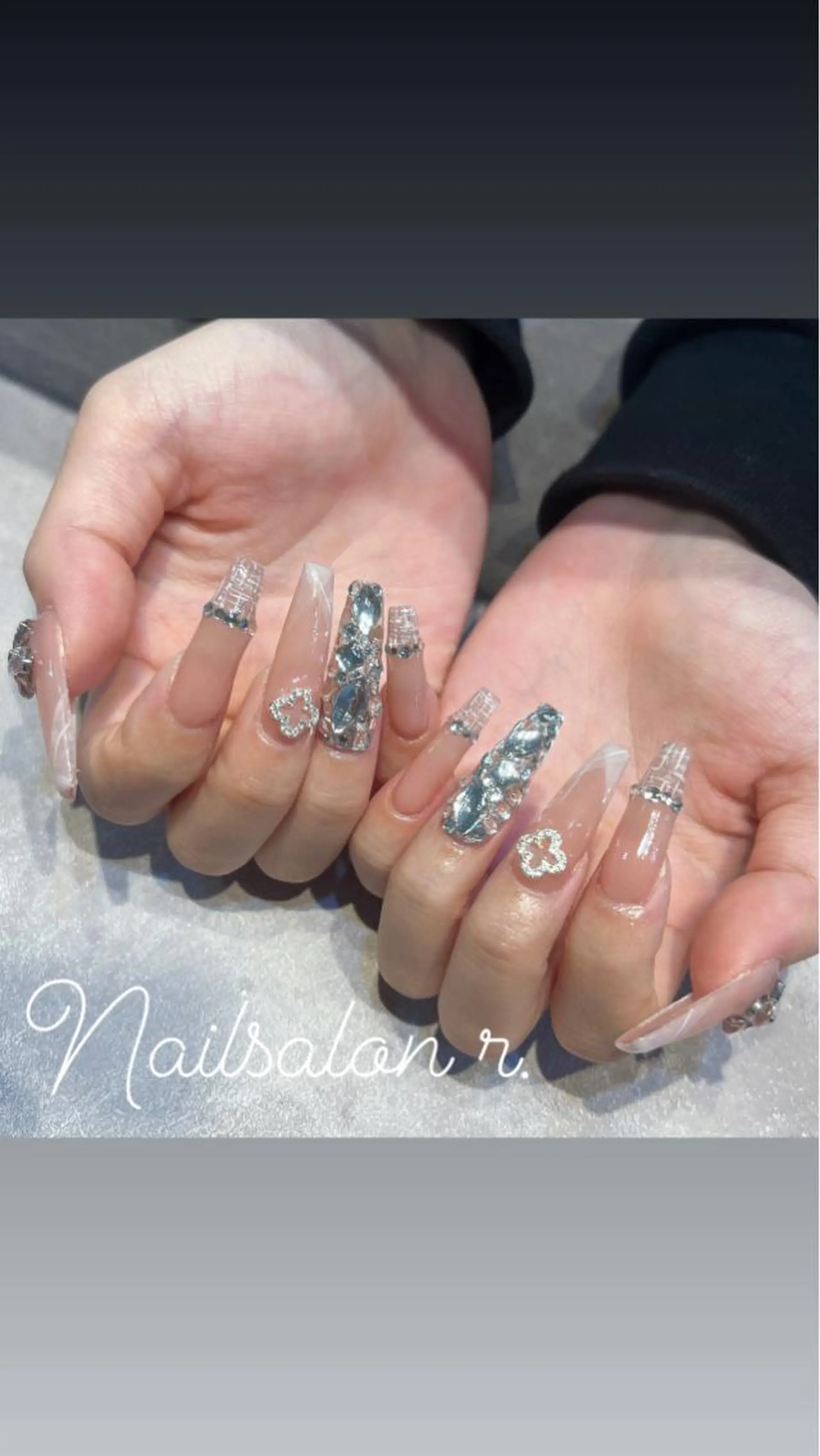 ネイル ハンドネイル Nailsalon r.のネイルデザイン