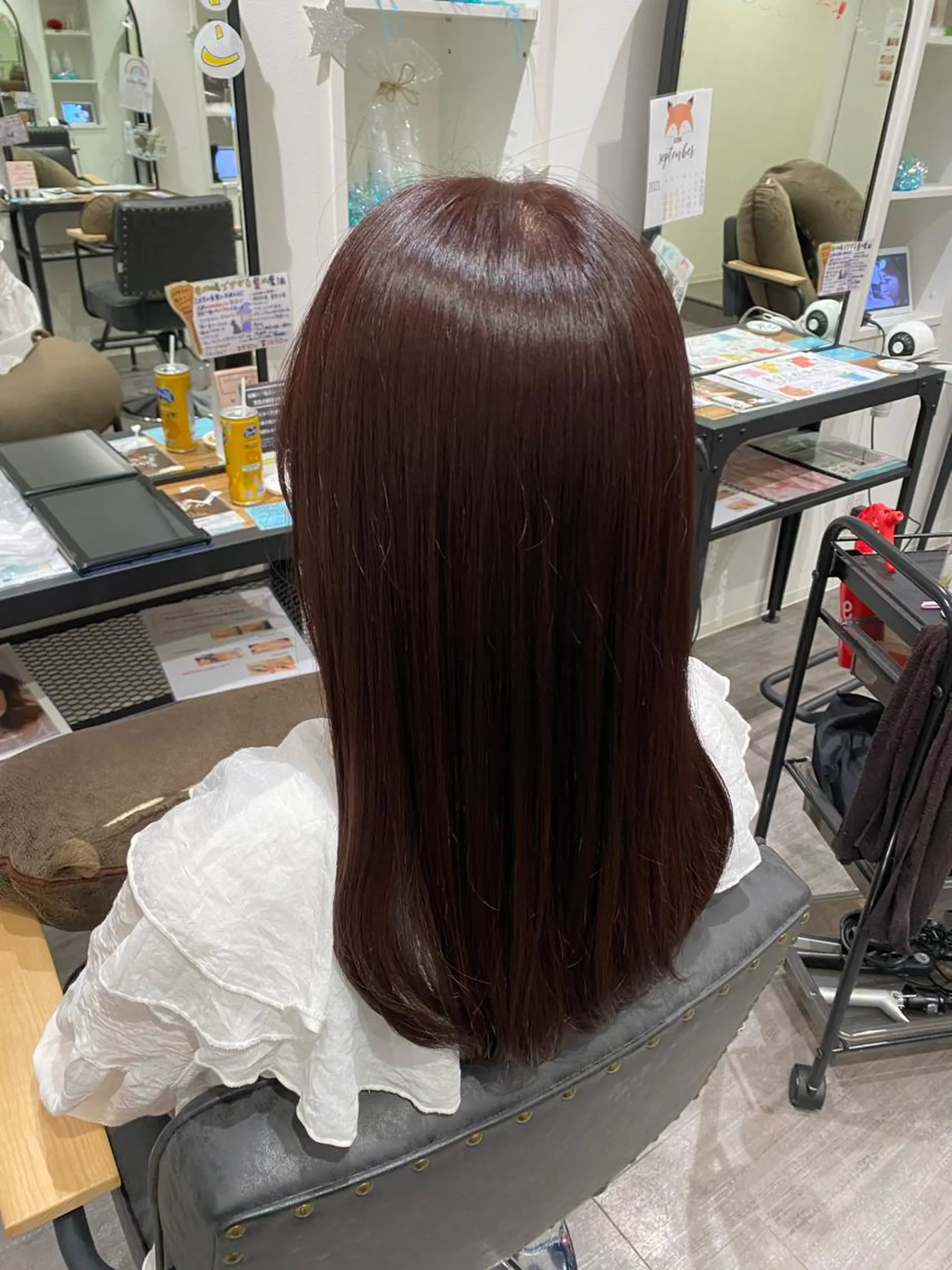 セミロング 大野 美紅のヘアスタイル