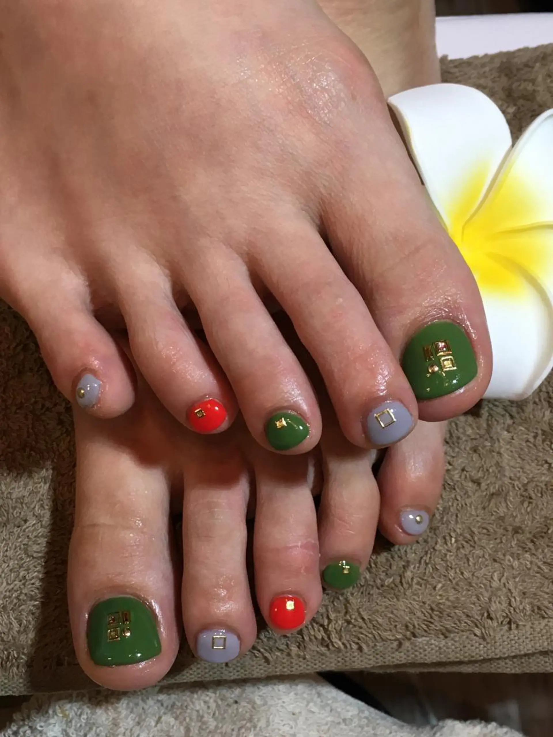 ネイル 持ち込み 古川 里美のネイルデザイン