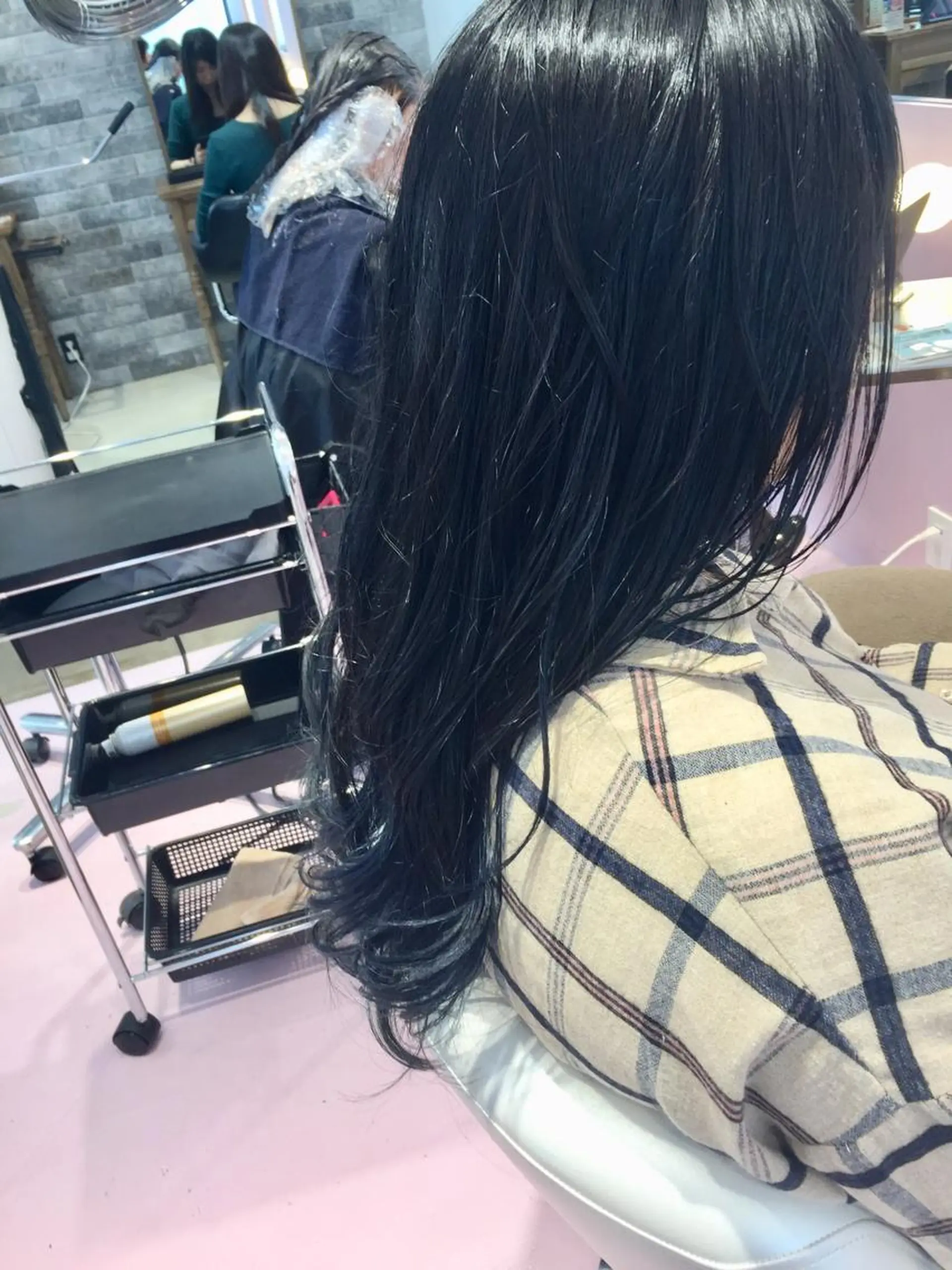 セミロング カット ヘアカラー トリートメント 所渉/韓国レイヤー /ウルフカットのヘアスタイル