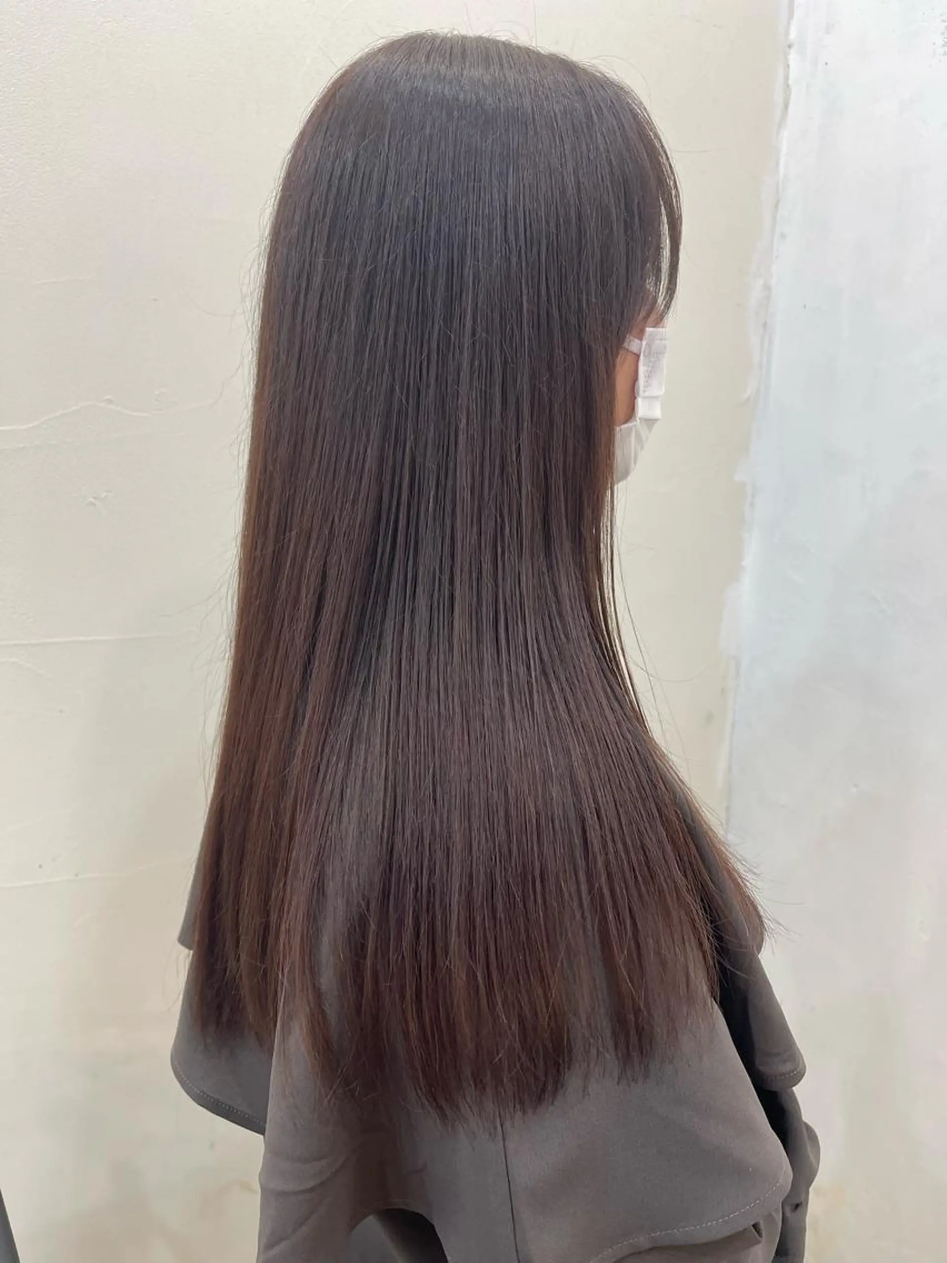 ロング 顔まわりレイヤー/ bob及川亜沙美のヘアスタイル