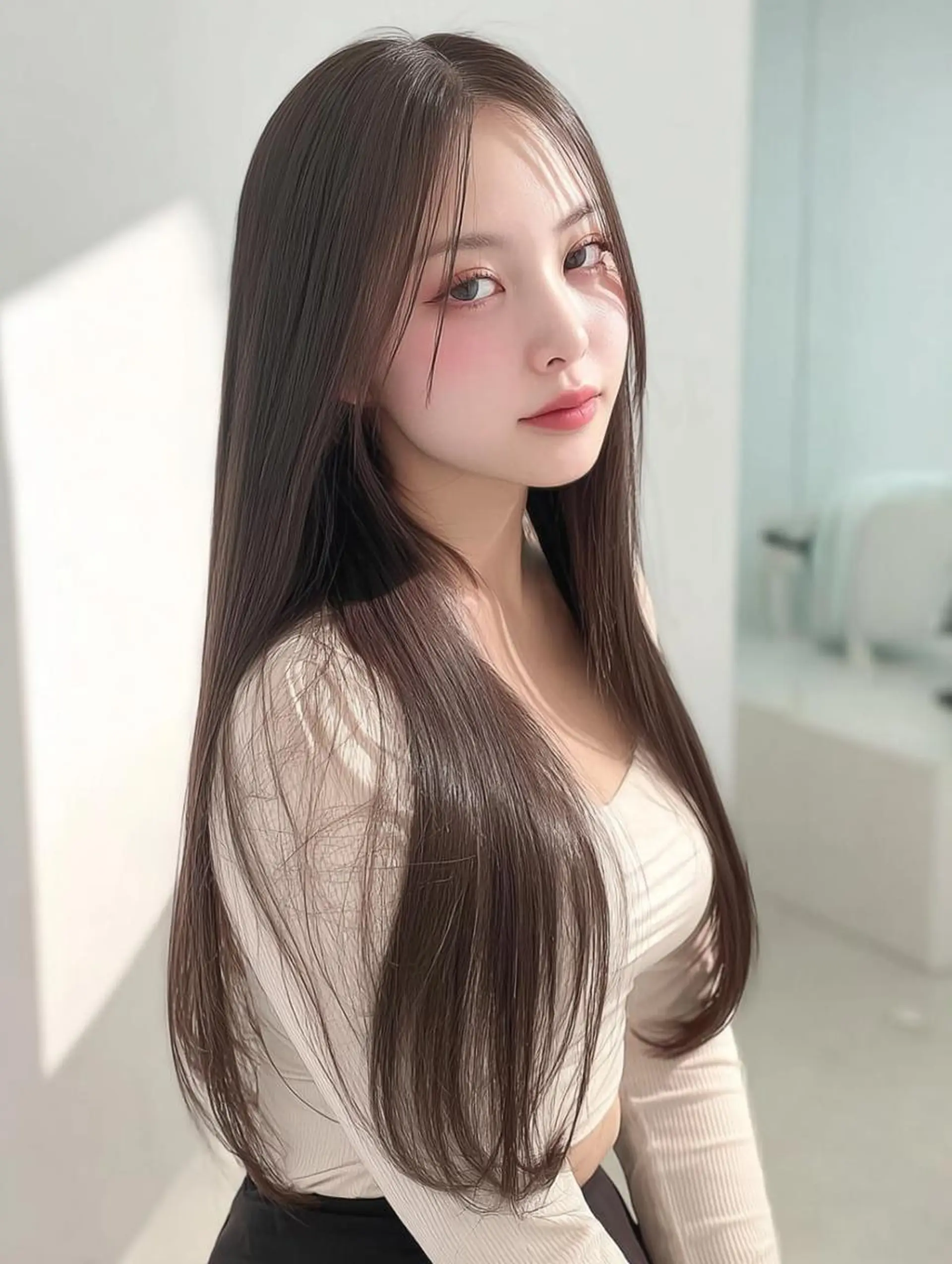 ロング 伸ばしかけ ハイライト 縮毛矯正 縮毛矯正 肥後 有紗のヘアスタイル