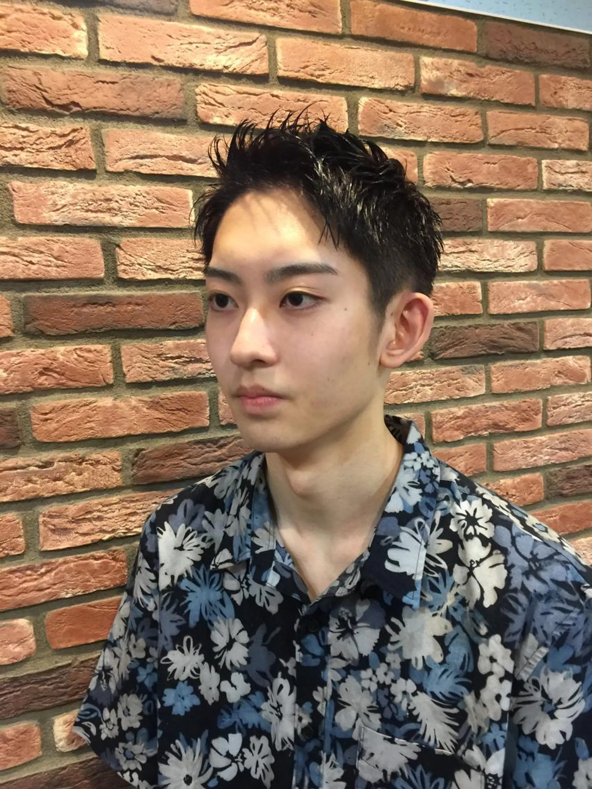 ショート カラー 赤坂barber 古澤慶一郎【モテ髪】のヘアスタイル