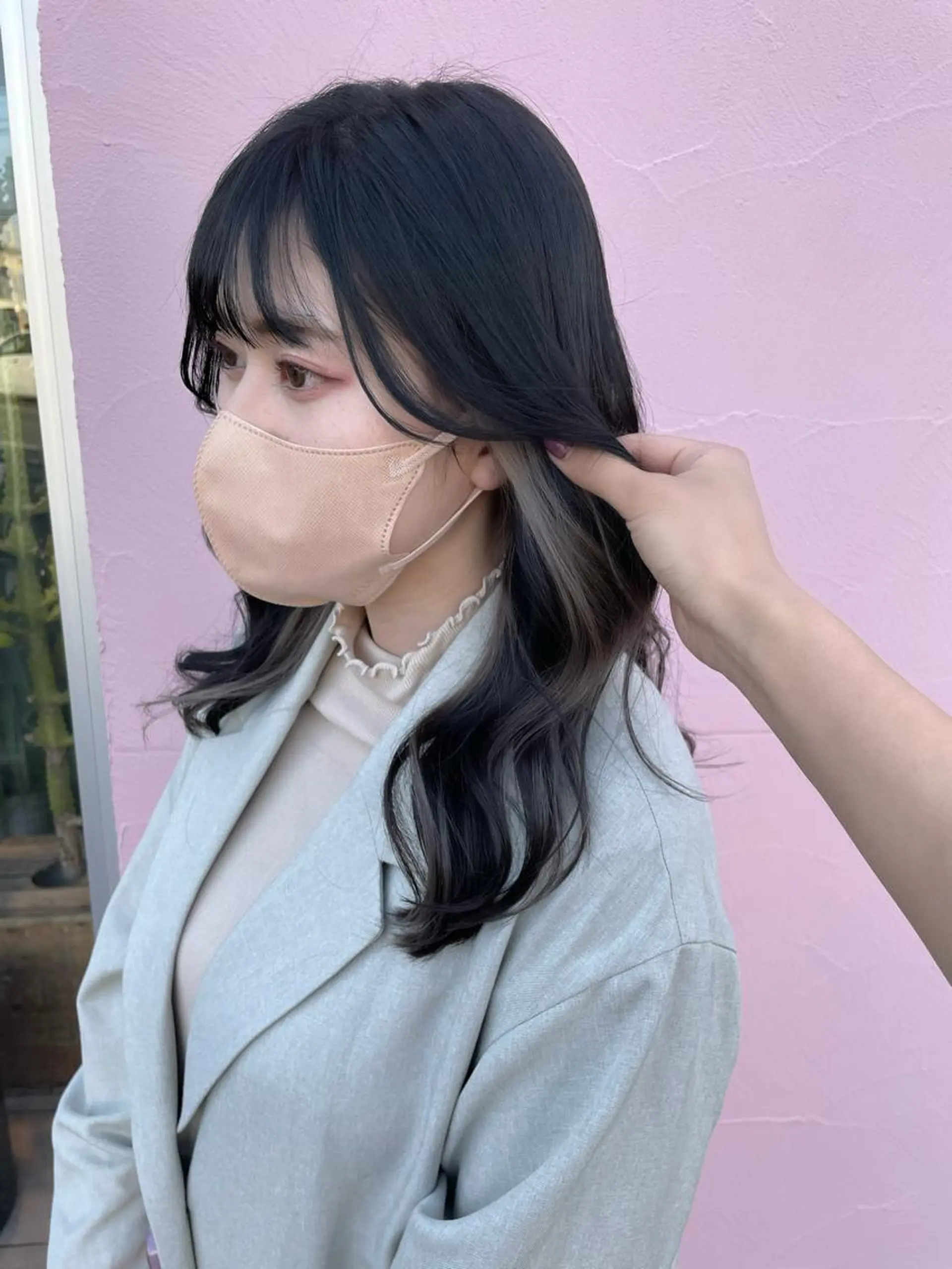 セミロング カラー インナーカラー ヘアカラー ひなた 艶カラー/渋谷のヘアスタイル