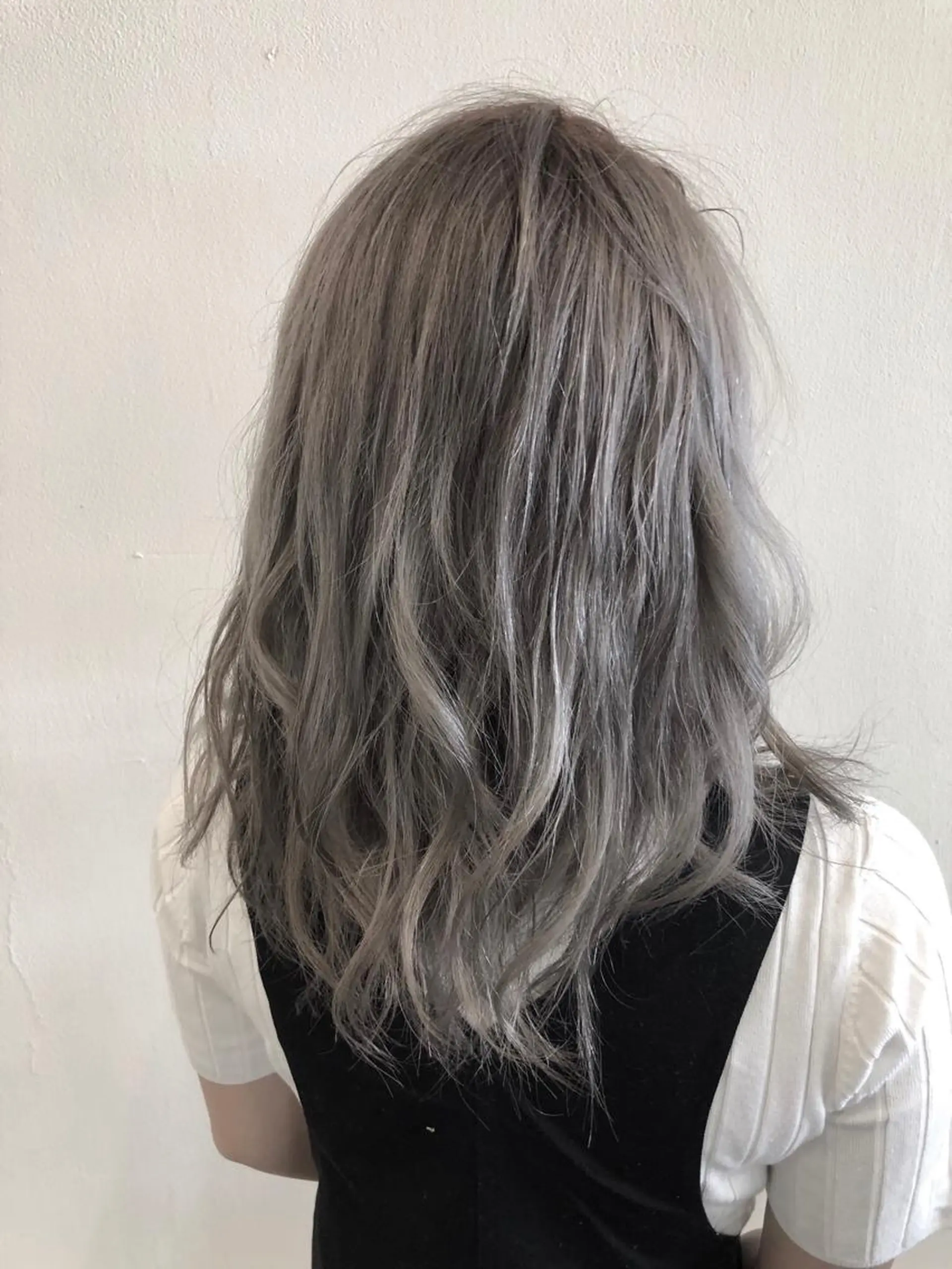 セミロング カラー Hair make VERDA所属・宮下 耕平のヘアスタイル