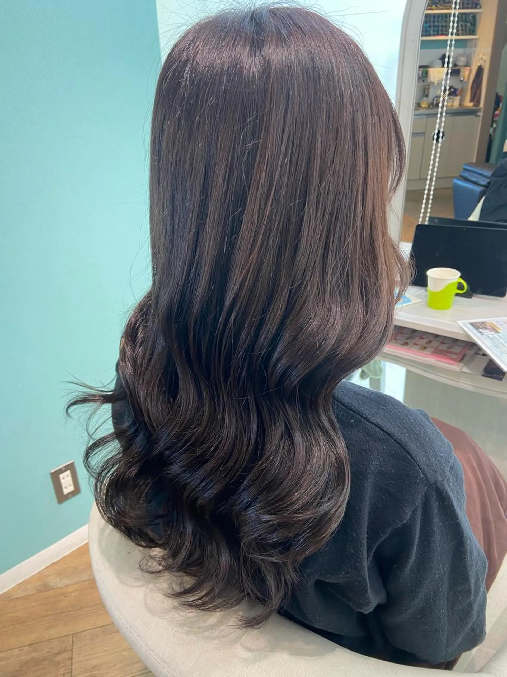 ロング カラー ヘアカラー トリートメント 🧸プルエクステ❤︎ ネイルKAO🧸のヘアスタイル