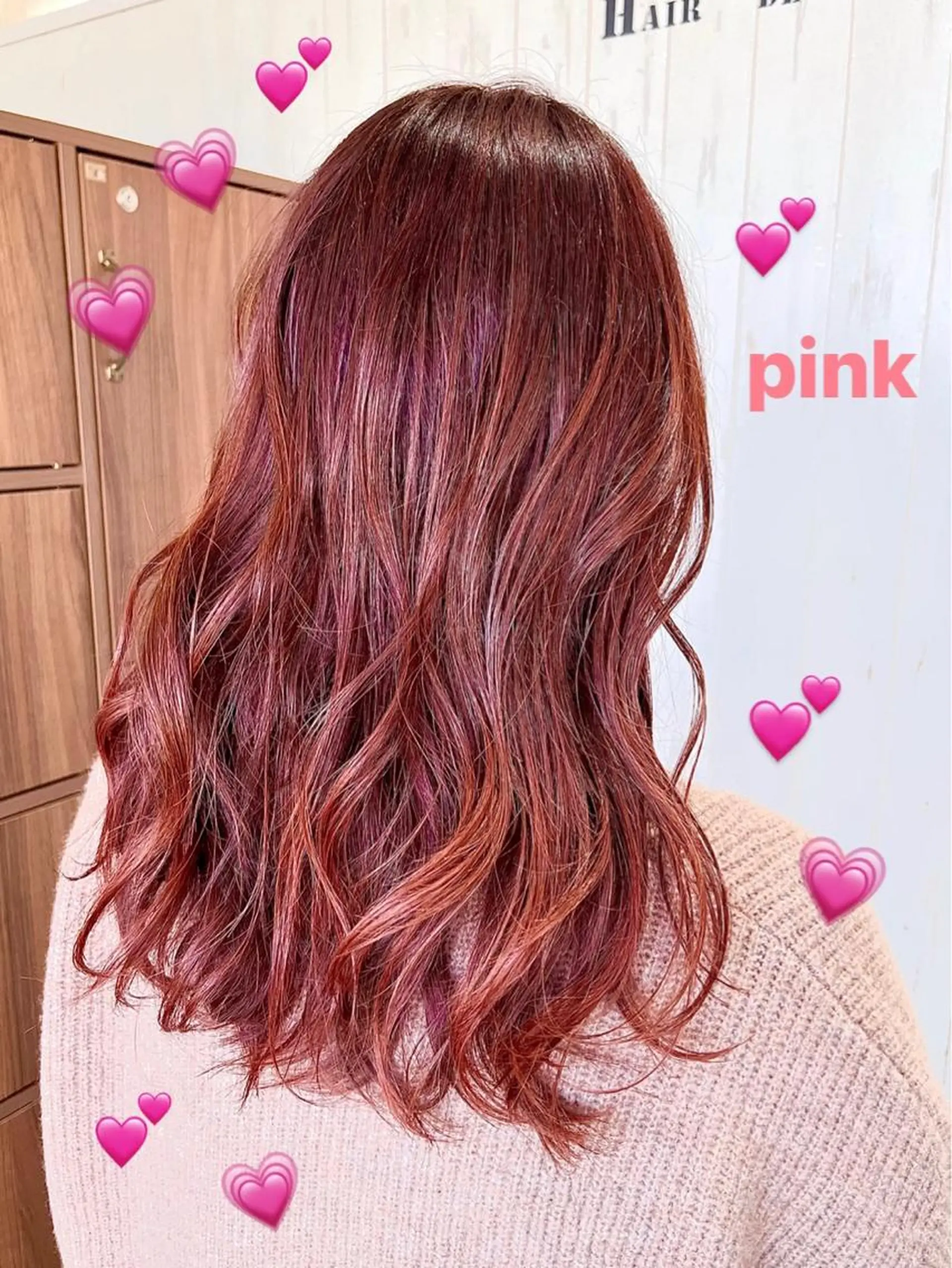 カラー ヘアデザインデコ所属・岩坂 美苗のヘアスタイル