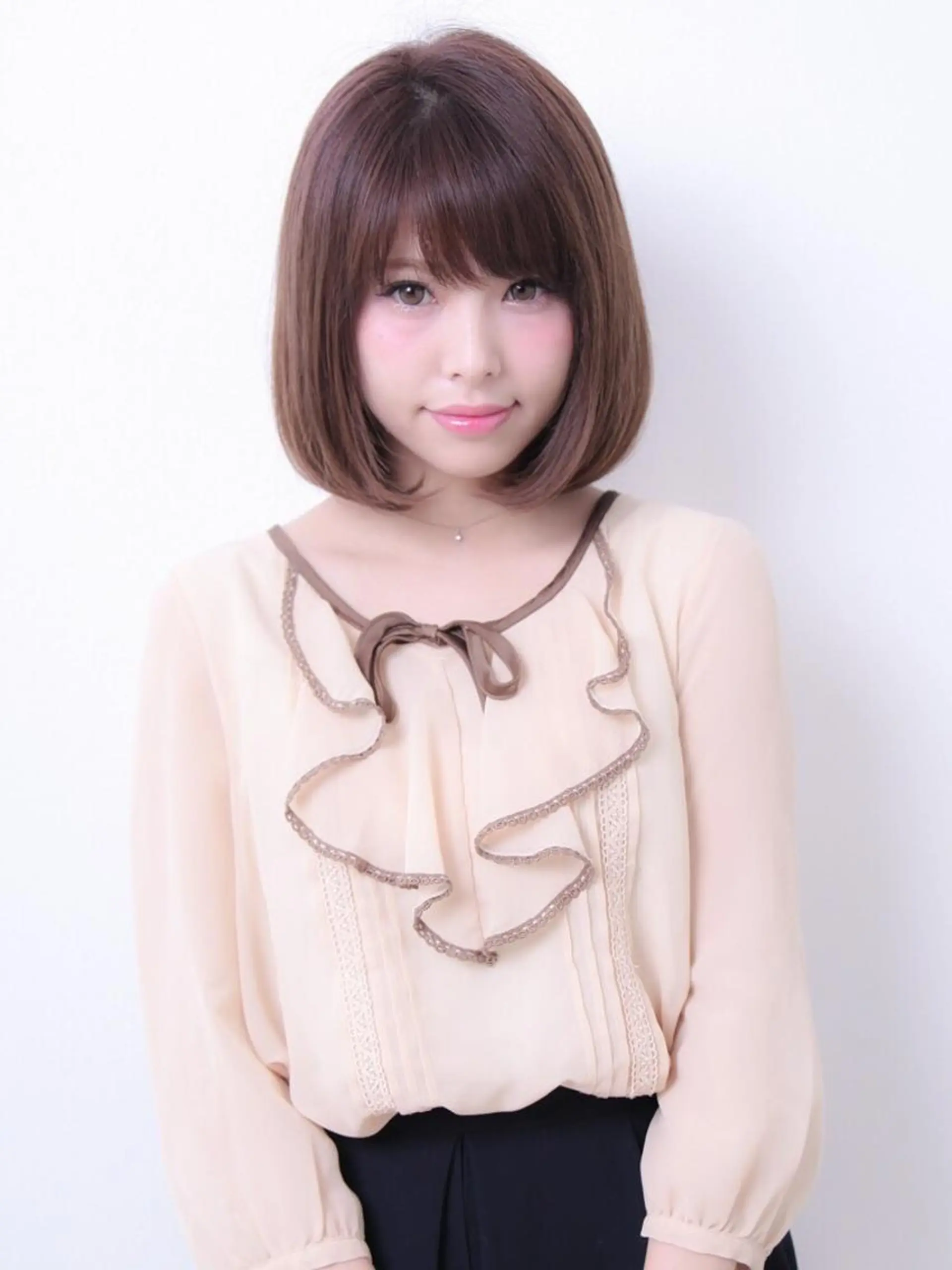 ショート ボブ 中林 由佳のヘアスタイル