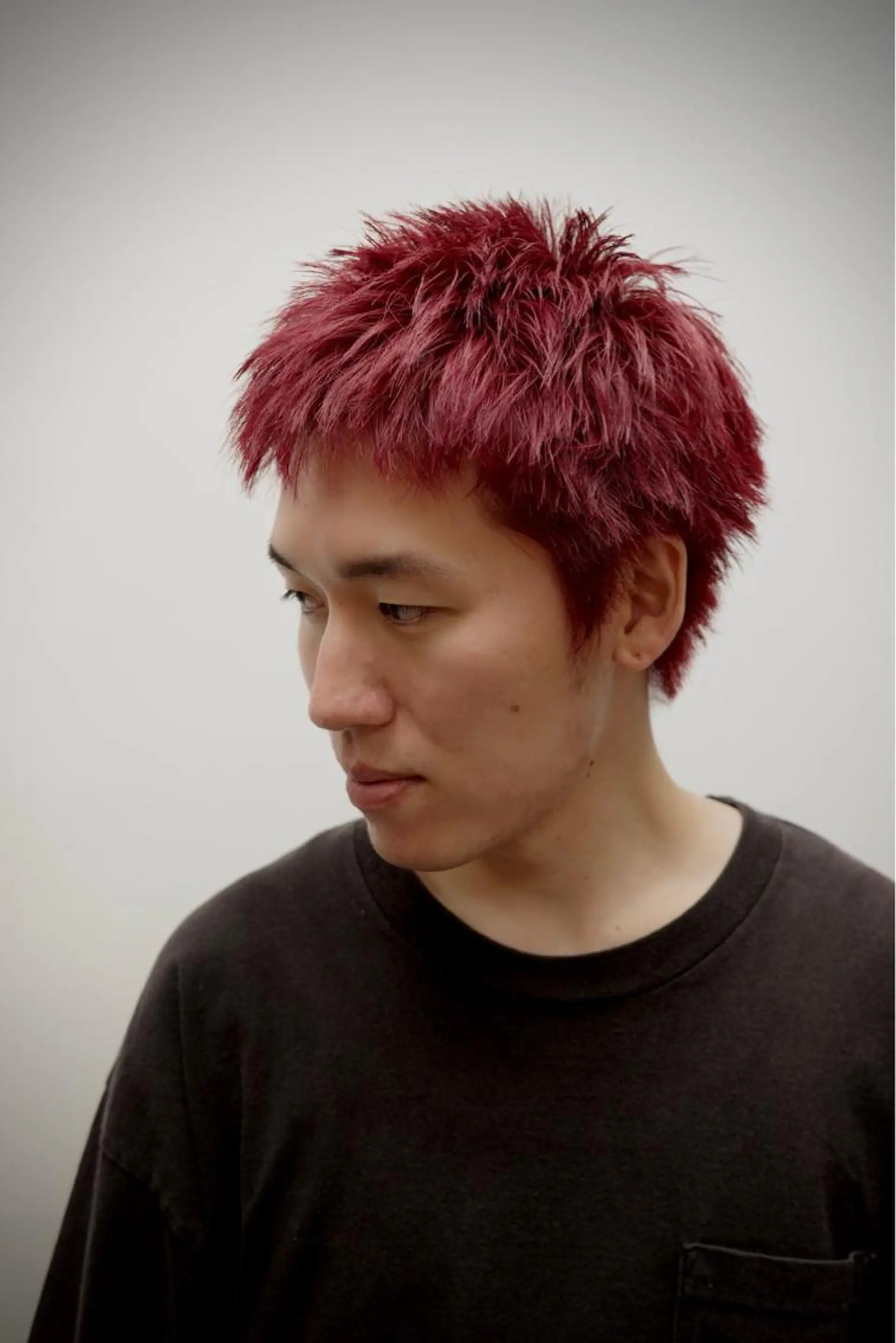 ショート カラー メンズ メンズバレイヤージュ メンズブリーチ メンズハイライト メンズハイトーン メンズインナーカラー KAH所属・Koichi Satoのヘアスタイル