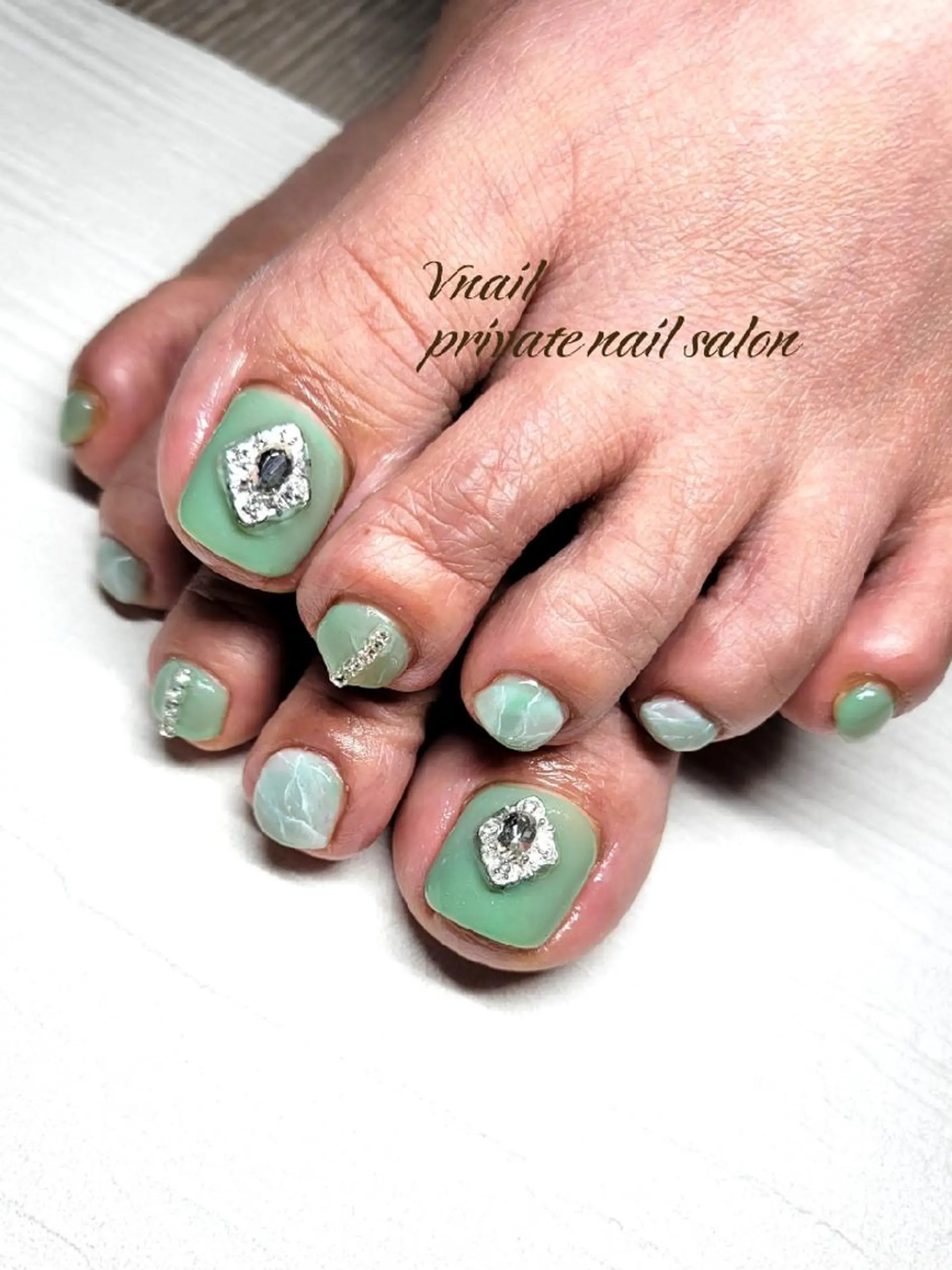 ネイル V. nailのネイルデザイン