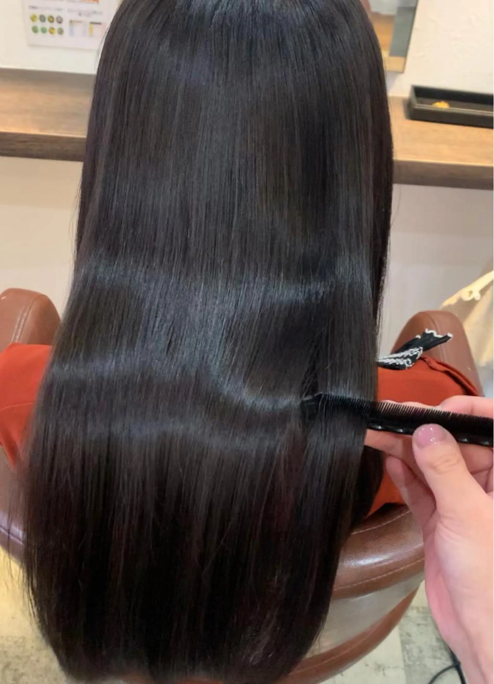 ロング ケアリスト 秋元のヘアスタイル