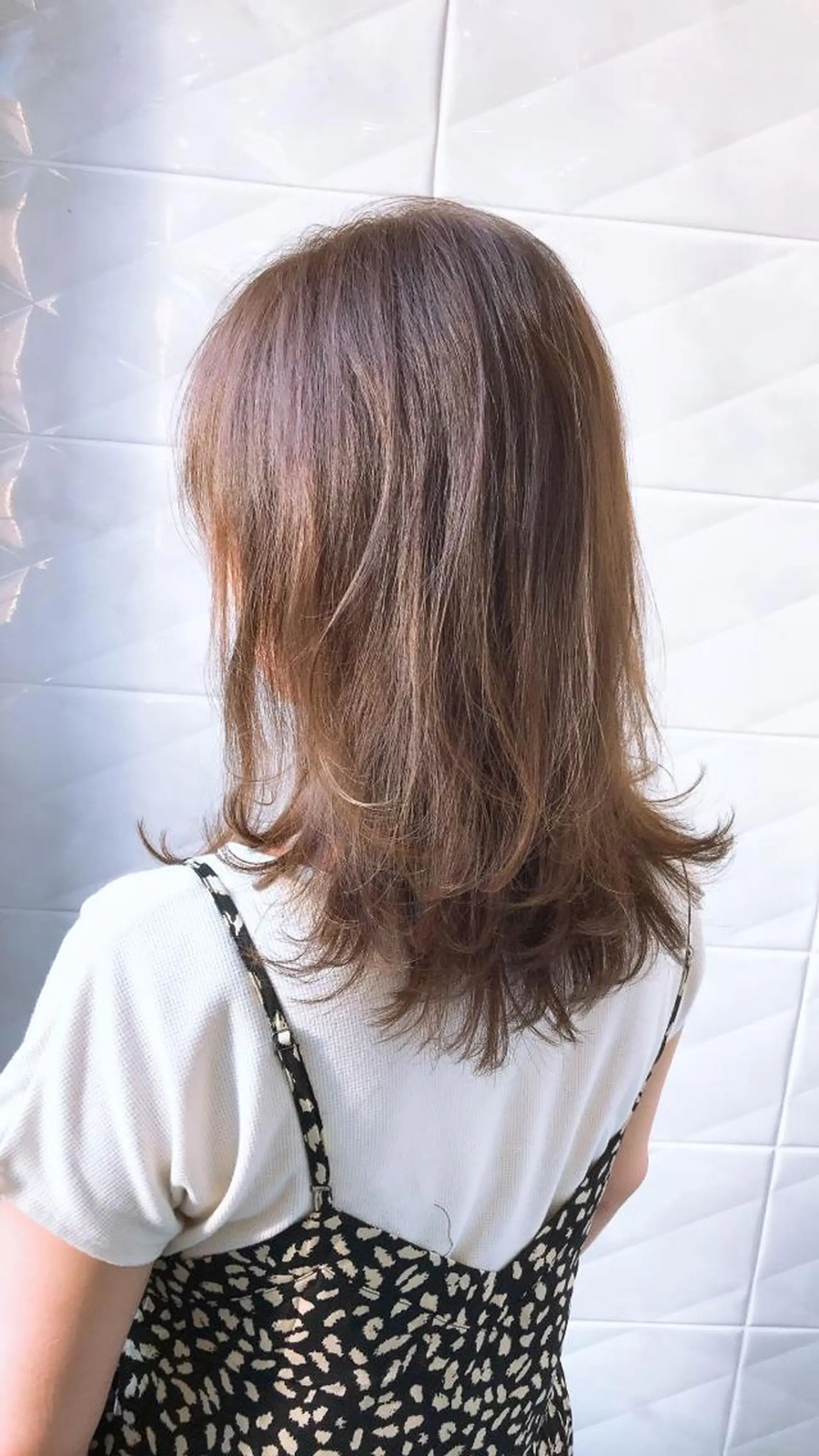 セミロング カラー 💗艶×髪改善カラー 特化💗AYAKIのヘアスタイル