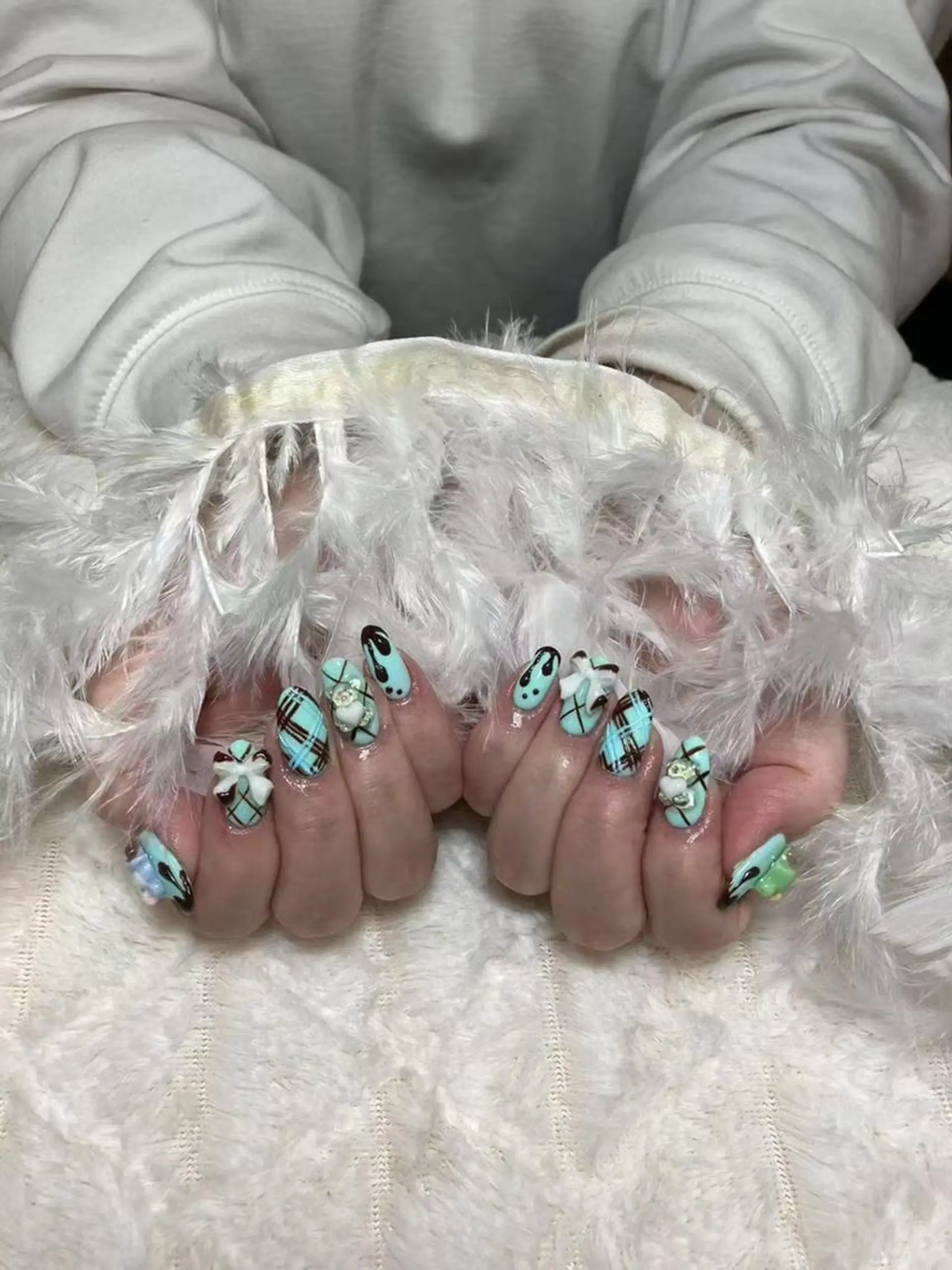 ネイル DEMAIN- 🕊️のネイルデザイン