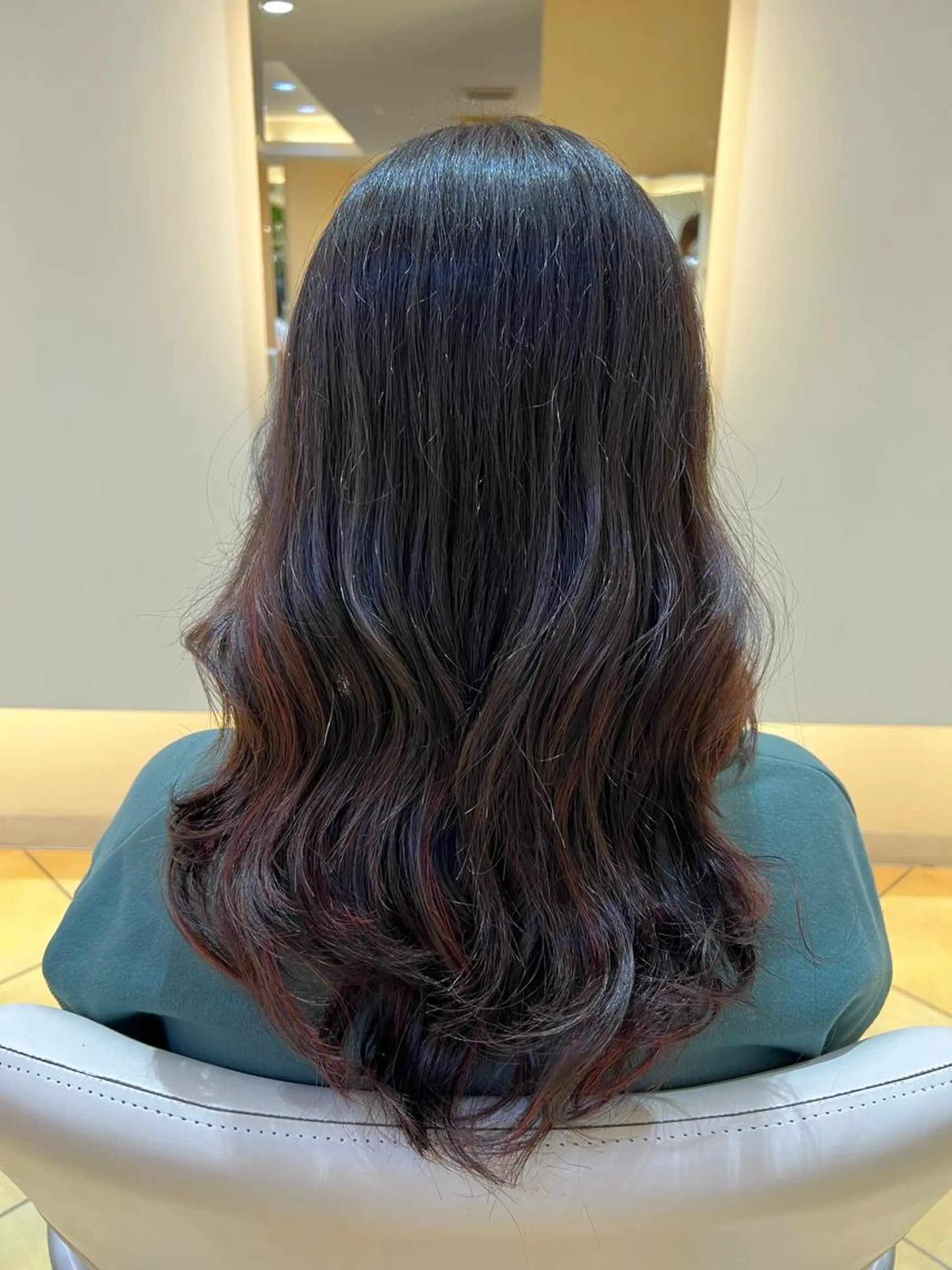 ミディアム ルジャルダン葛西 NAOのヘアスタイル