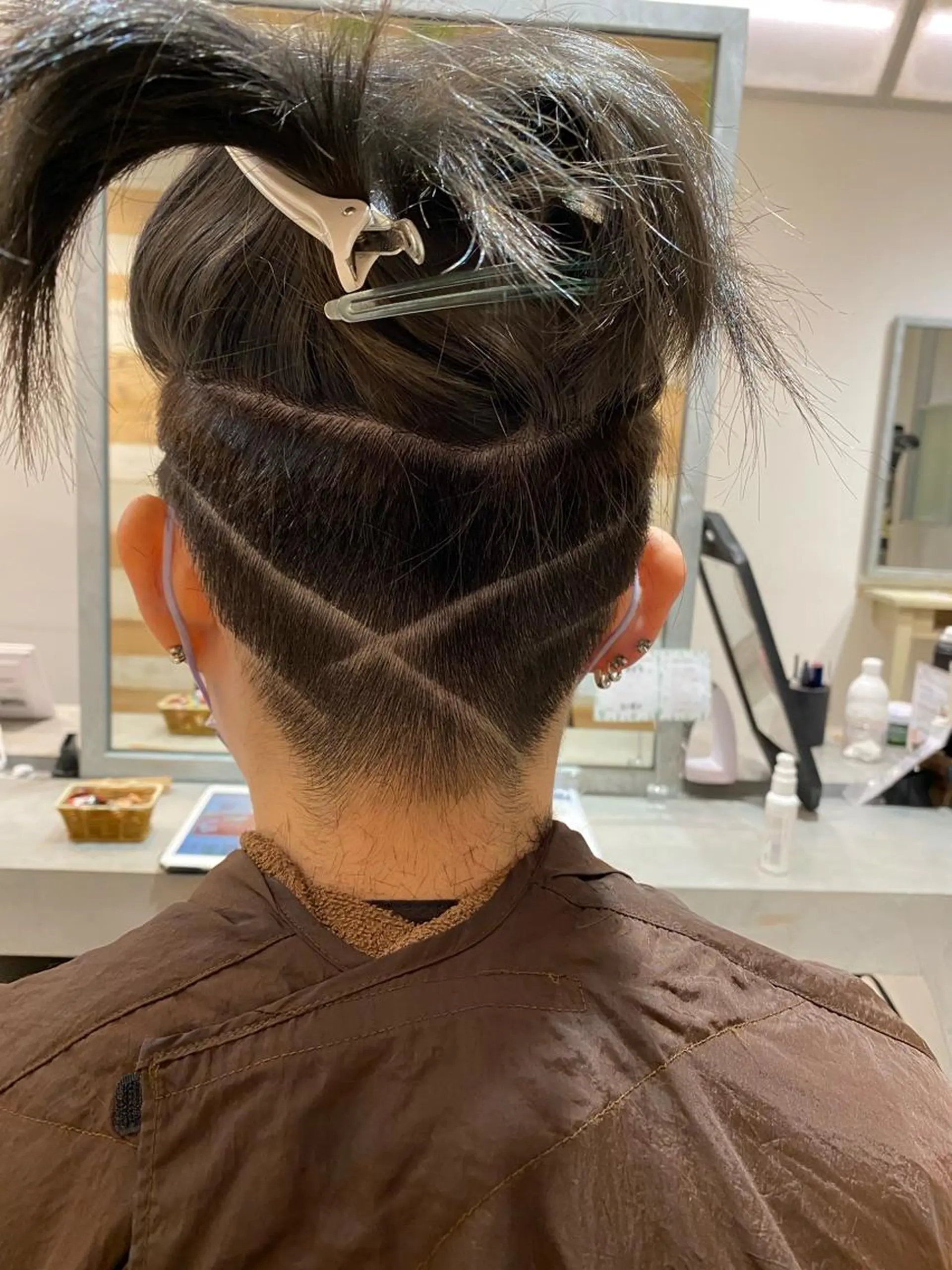 ショート EARTH 榎本のヘアスタイル