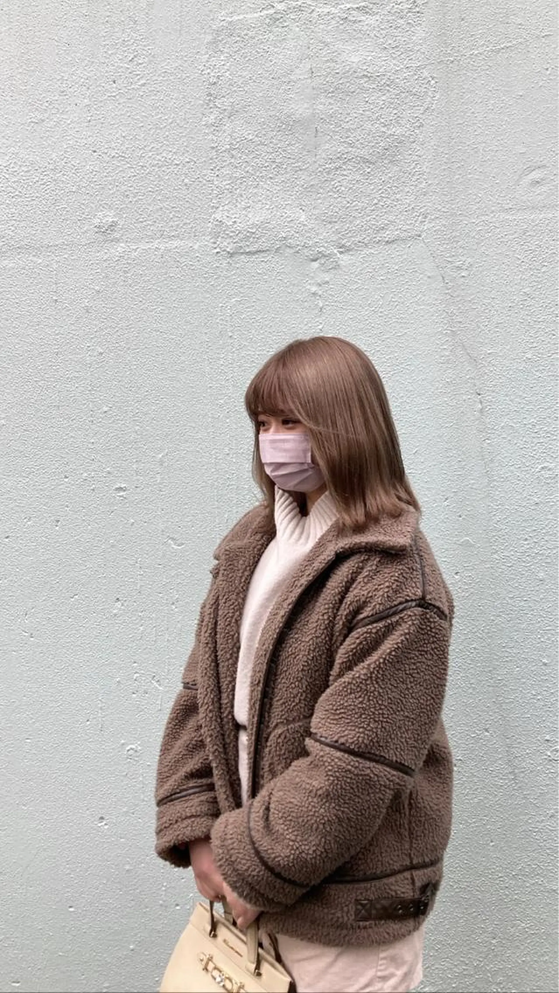 ミディアム カラー ベージュカラー ミルクティーベージュ 前川 華恋 / room3のヘアスタイル