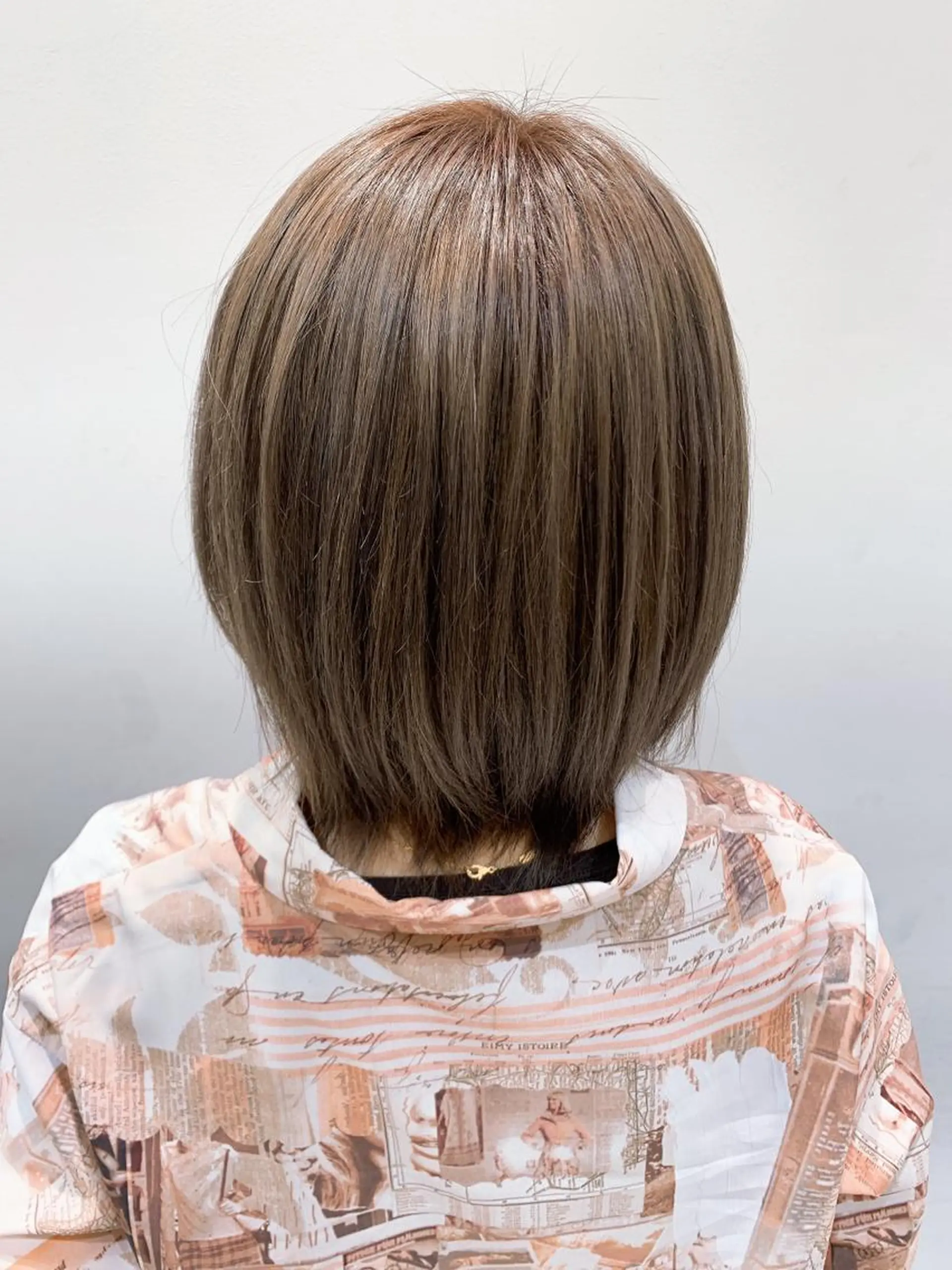 ショート カラー グレージュ ヘアカラー トリートメント 🦖鶴岡香純🦖 産休中のヘアスタイル