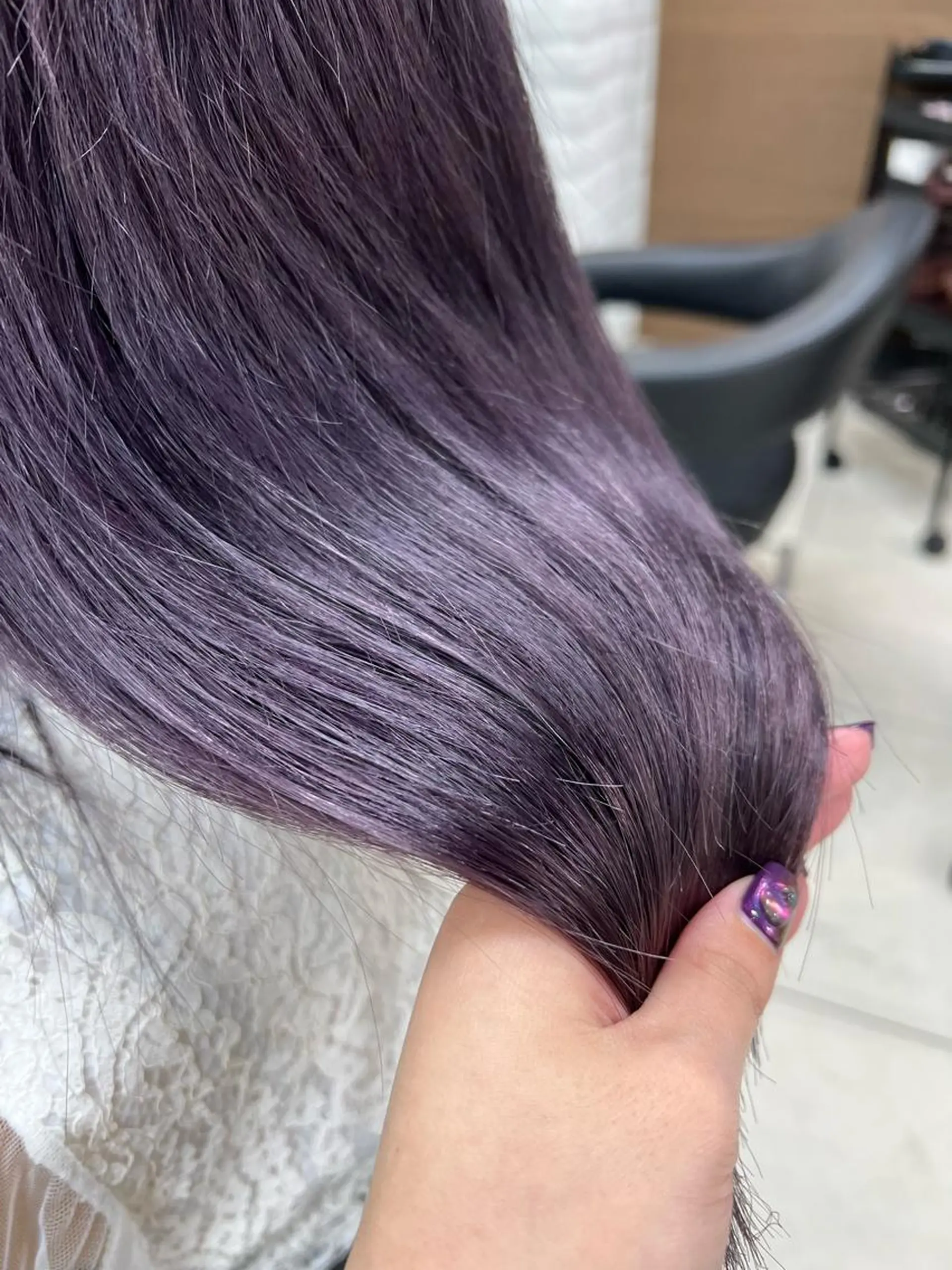 ミディアム カラー 透明感カラー ラベンダーカラー 【暖色カラー特化】 中山由梨のヘアスタイル