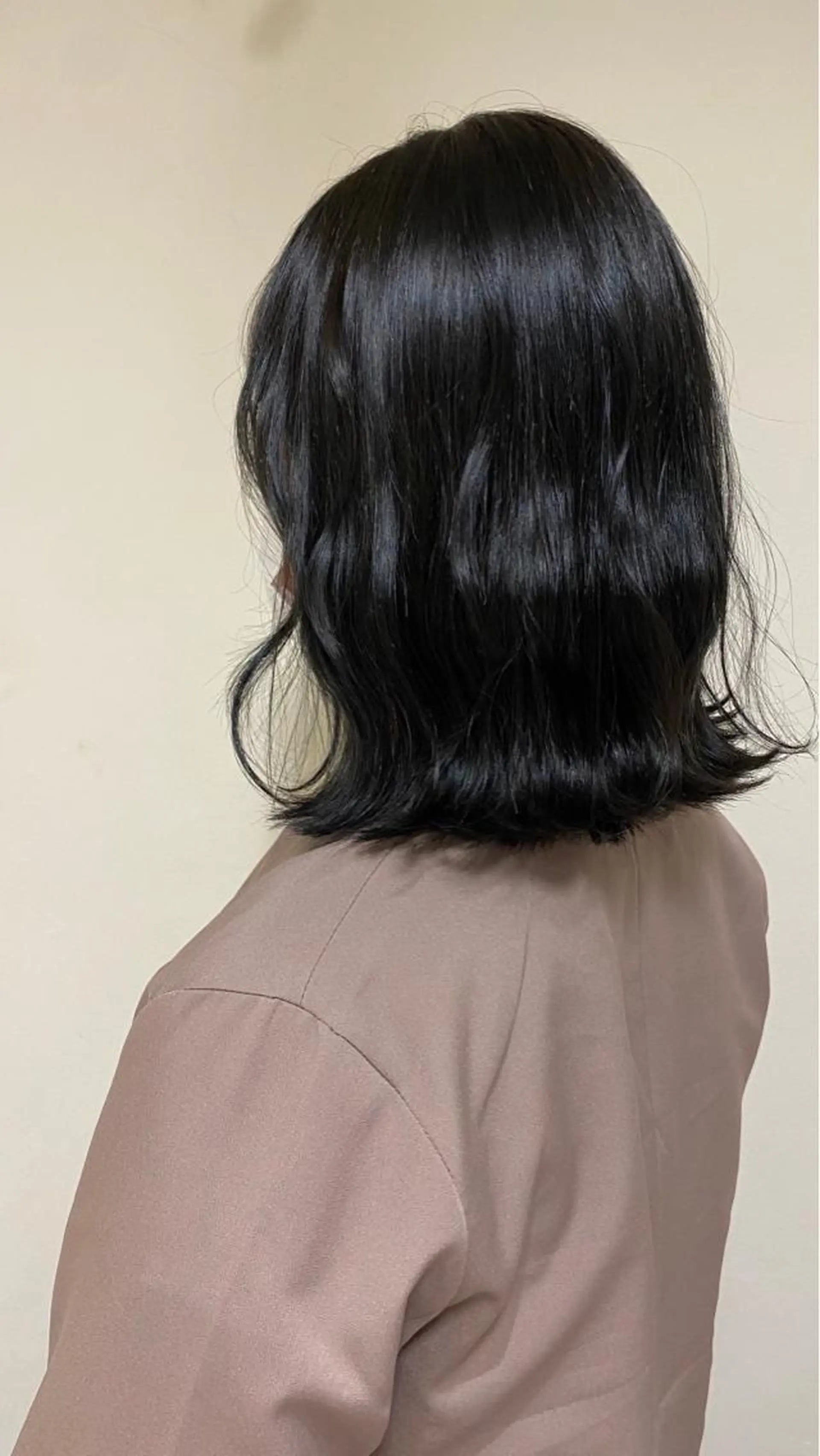 ミディアム 中尾 未来/艶カラー /カットモデルのヘアスタイル