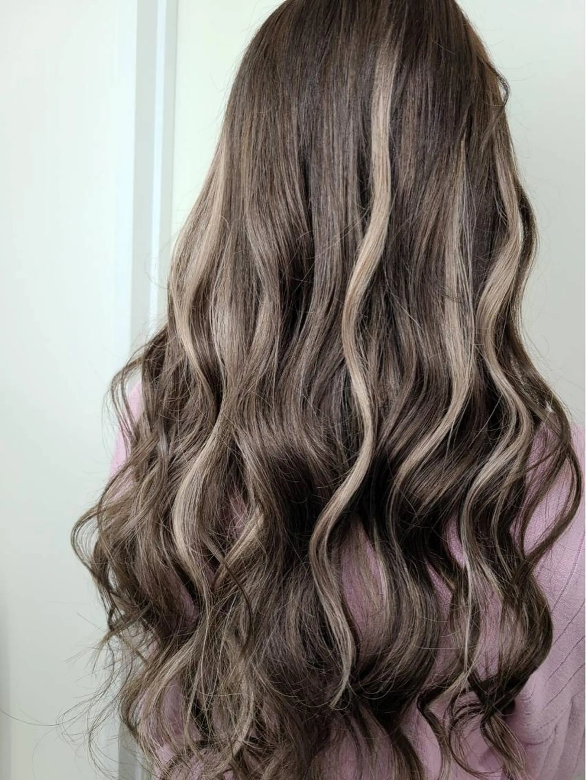 ロング カラー Rover ローバーのヘアスタイル