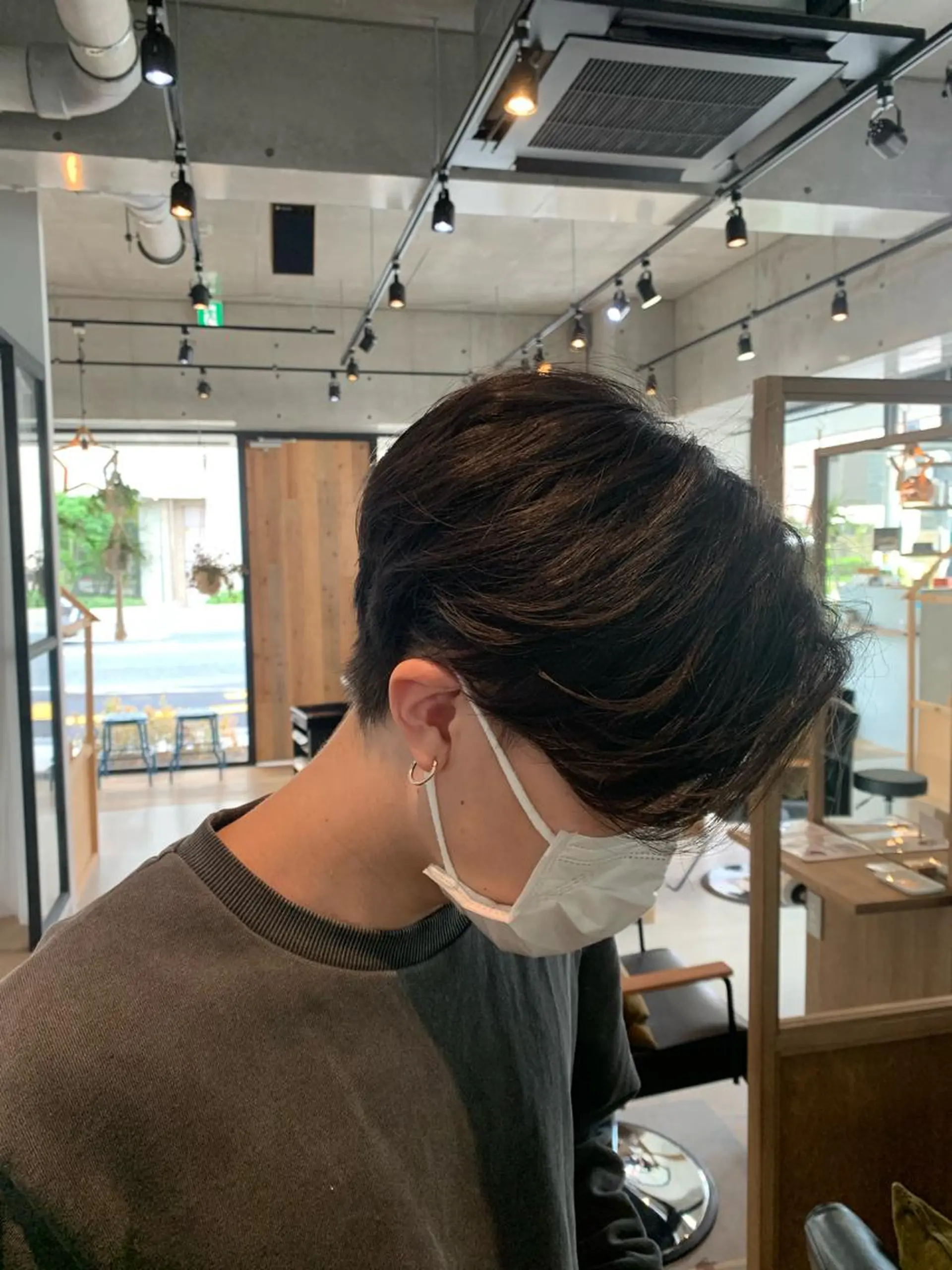 メンズ センターパート FERIA池田 石田較貴のヘアスタイル