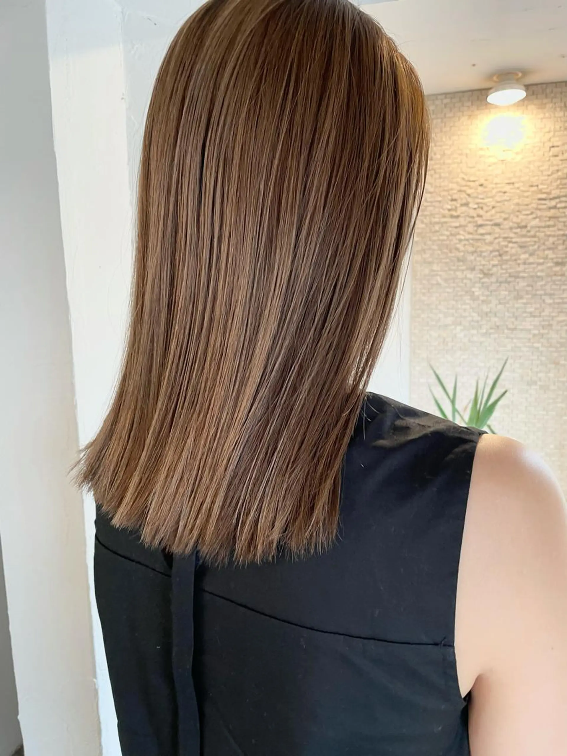 ミディアム カラー カット ヘアカラー トリートメント 平 ちひろのヘアスタイル