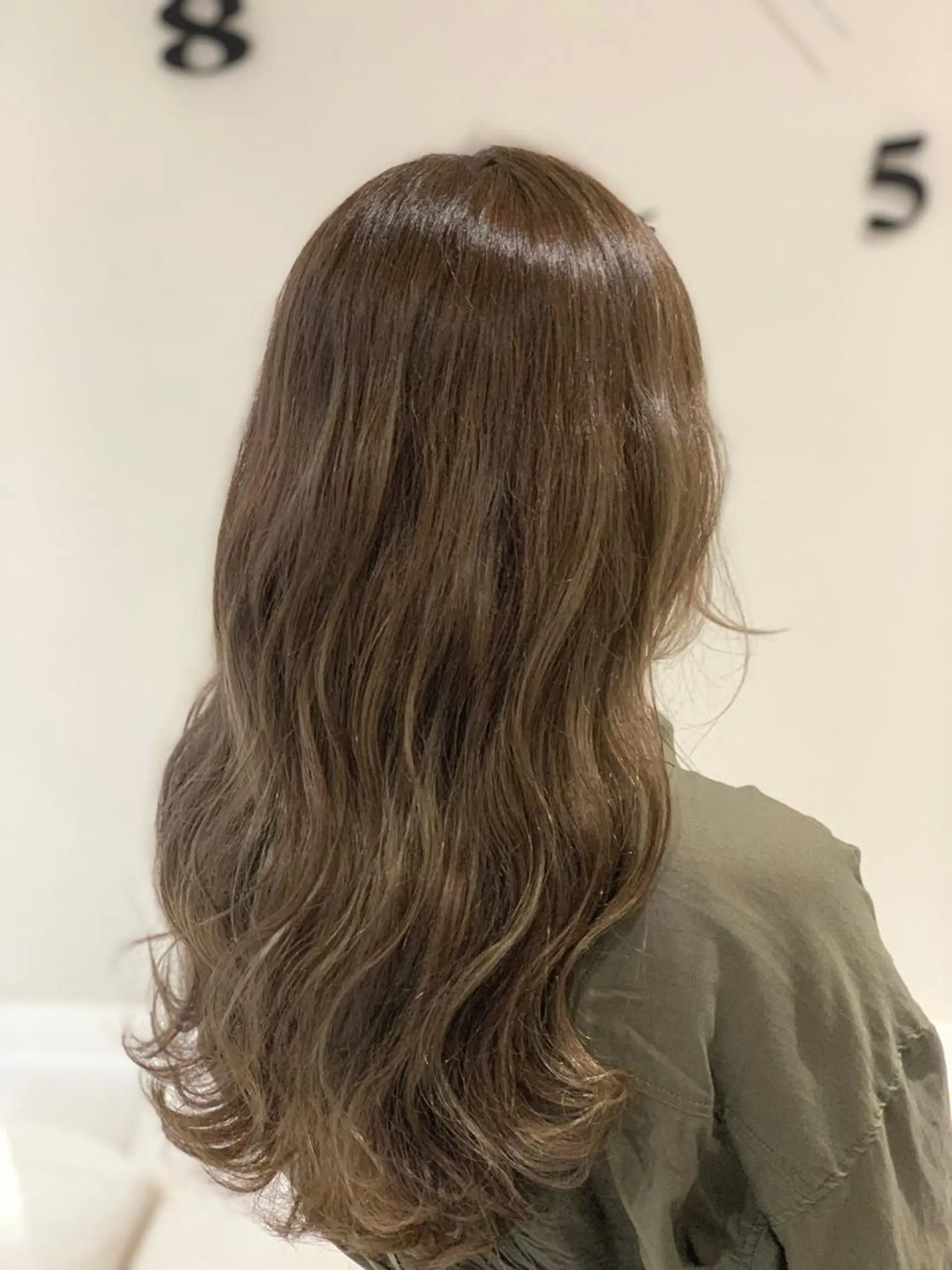 ロング カラー カット ヘアカラー 松吉 純平のヘアスタイル