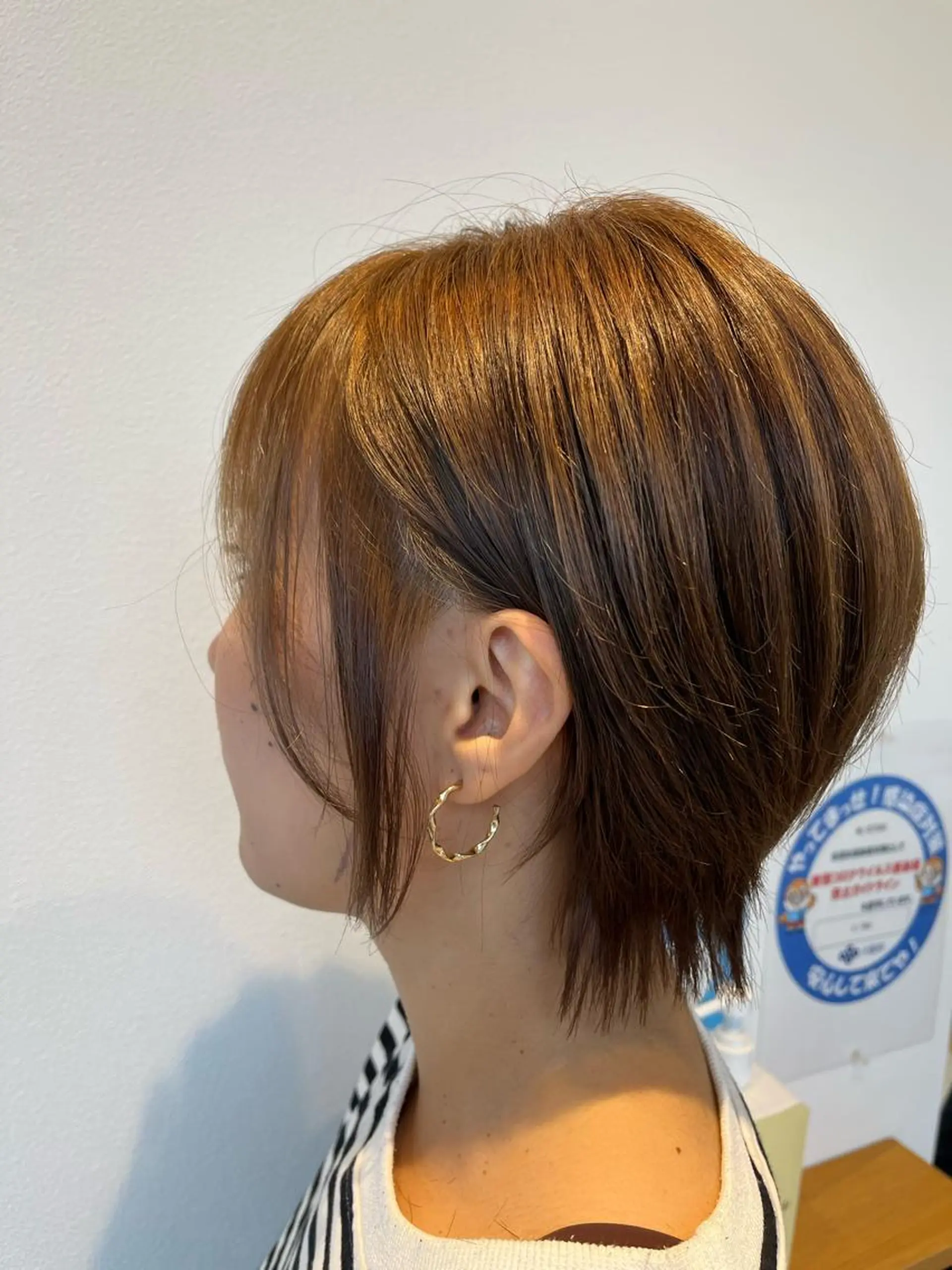 ショート カラー カット 坂田 優子のヘアスタイル