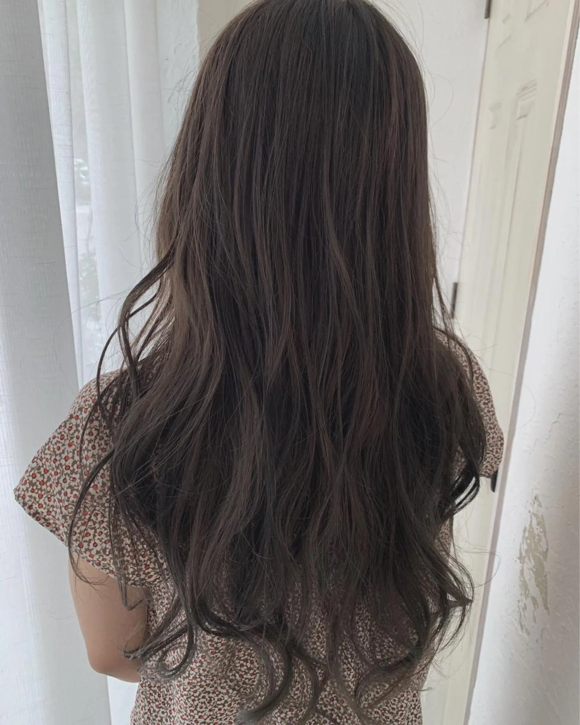 ロング カラー カット ヘアカラー fio マナミのヘアスタイル