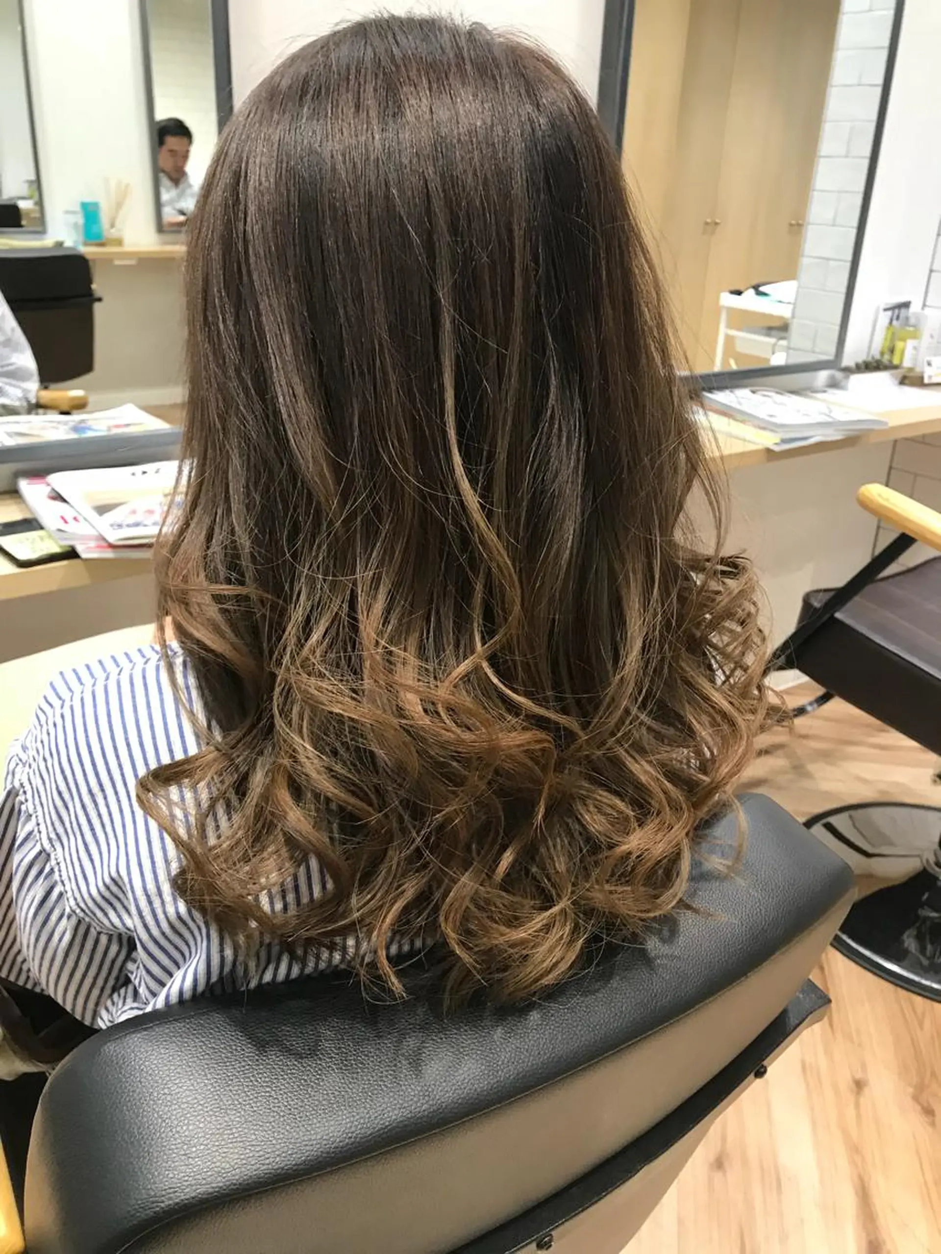 ロング カラー 原山 直人のヘアスタイル