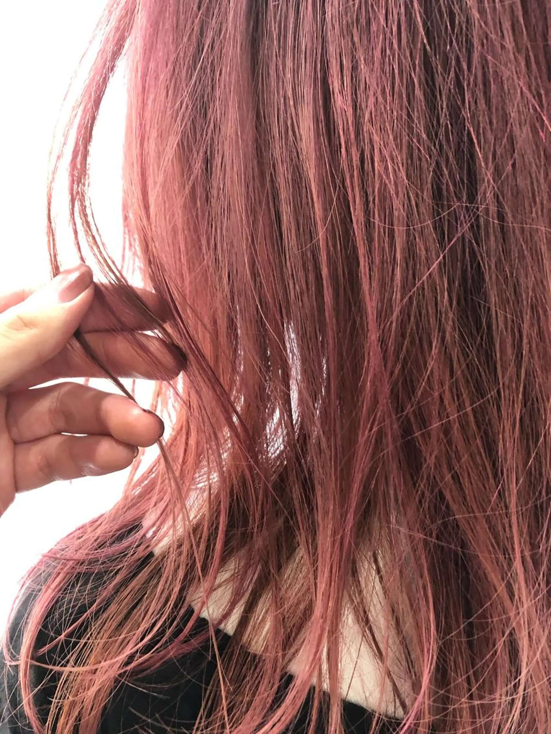 ロング カラー ベージュカラー ブリーチ ピンクカラー ピンクベージュ Pia hair Design Yakuin所属・Pia ツボイ ケイタのヘアスタイル