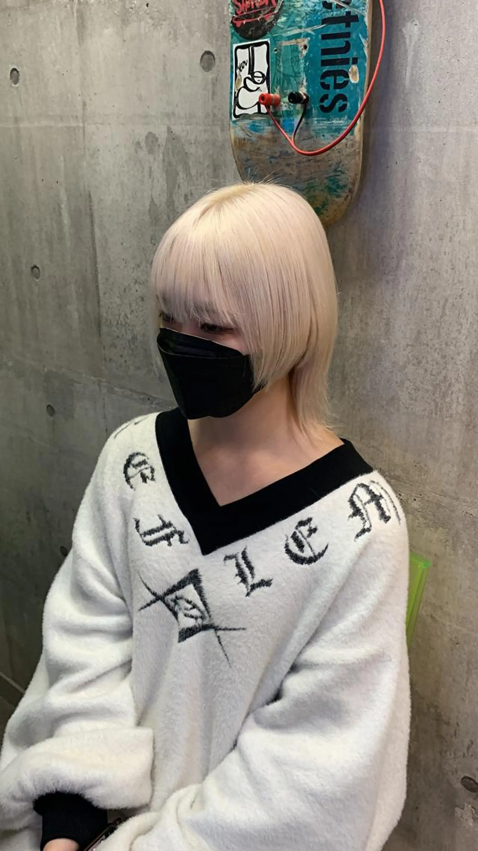 ミディアム カラー カット ヘアカラー ハイトーン/メンズ/ ウルフ特化   小松のヘアスタイル