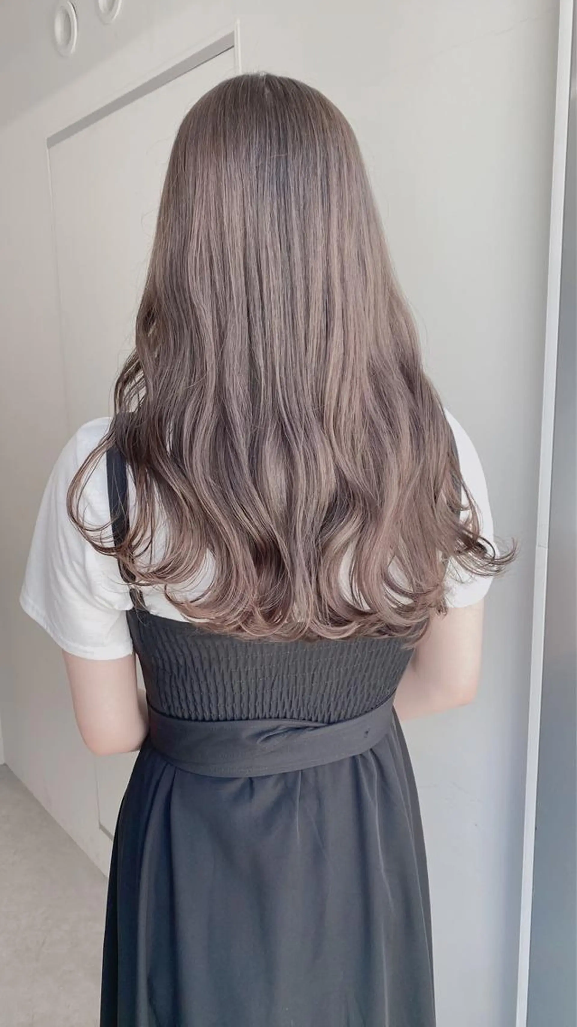 ロング カラー ☁️グレージュカラー TAKUYA☁️のヘアスタイル