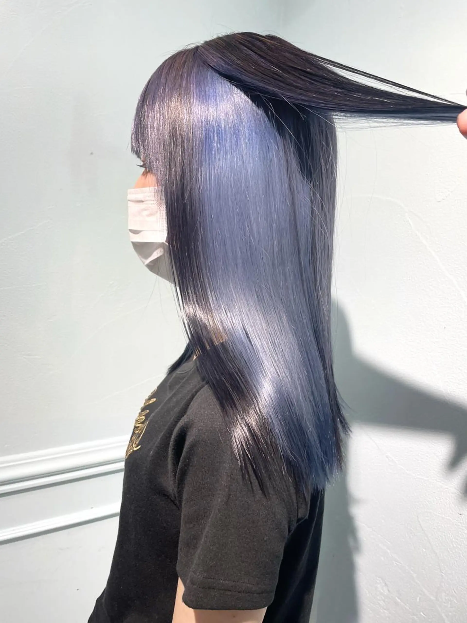 ミディアム カラー ヘアアレンジ ミストバング デザインカラー イヤリングカラー  フェイスフレーミング インナーカラー ヘアカラー トリートメント ヘアセット 柔らかカラー/ レイヤーYUTO🧋のヘアスタイル