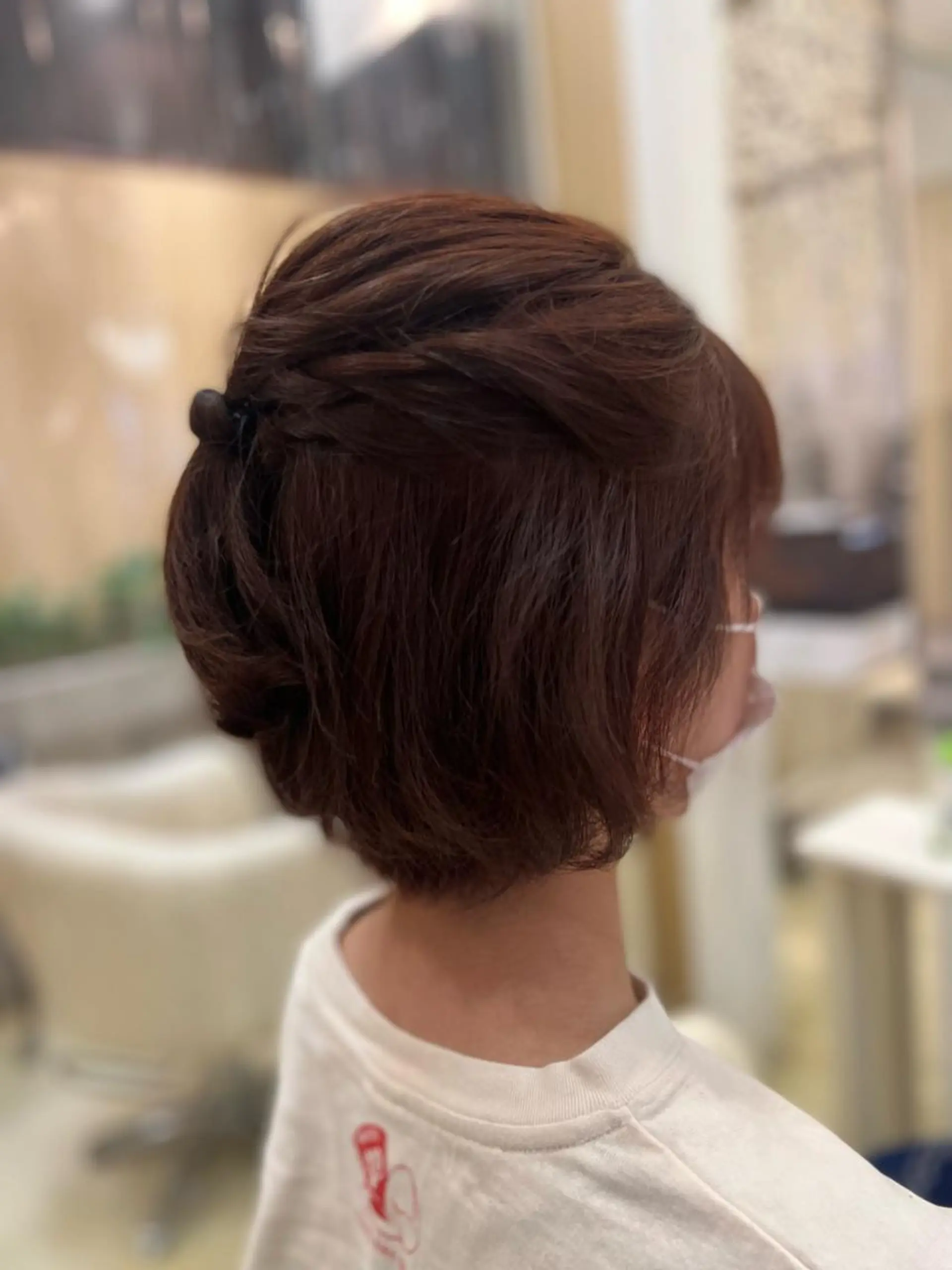 ショート カラー 大西 七海のヘアスタイル