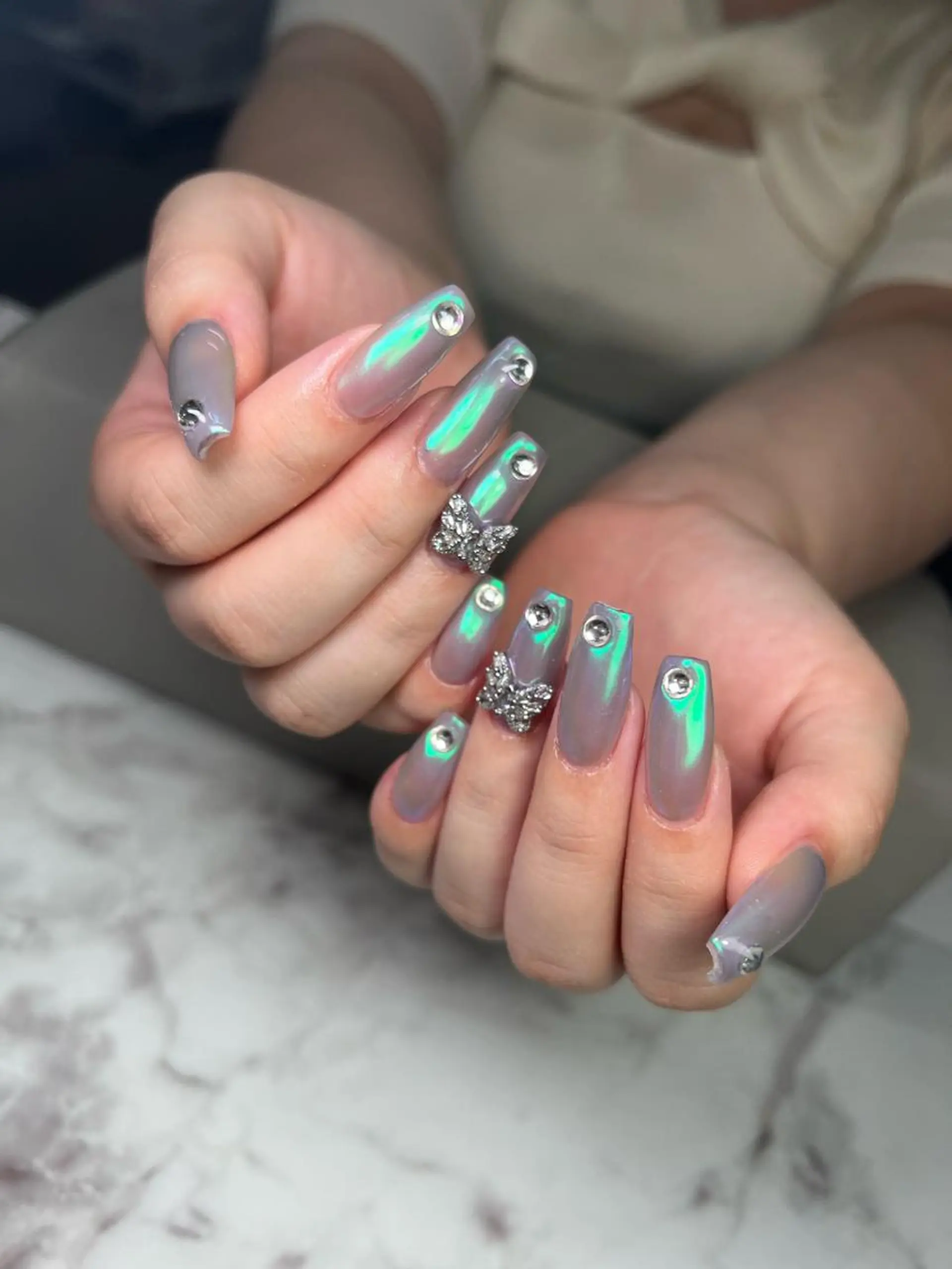 ネイル ハンドネイル Nail Salon L'arc所属・💊大阪/心斎橋 moni🧠のネイルデザイン